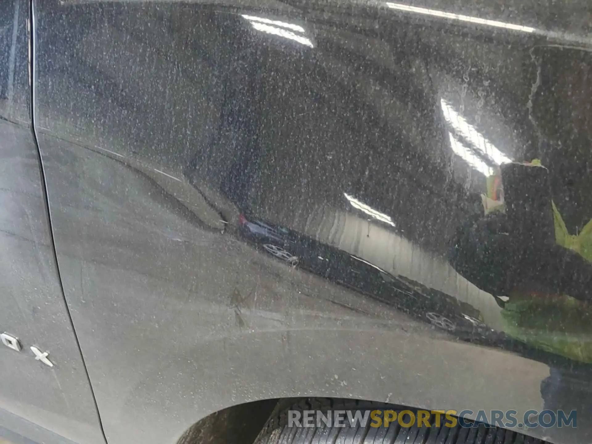 43 Photograph of a damaged car 2GNAXJEV3L6231083 CHEVROLET EQUINOX 2020