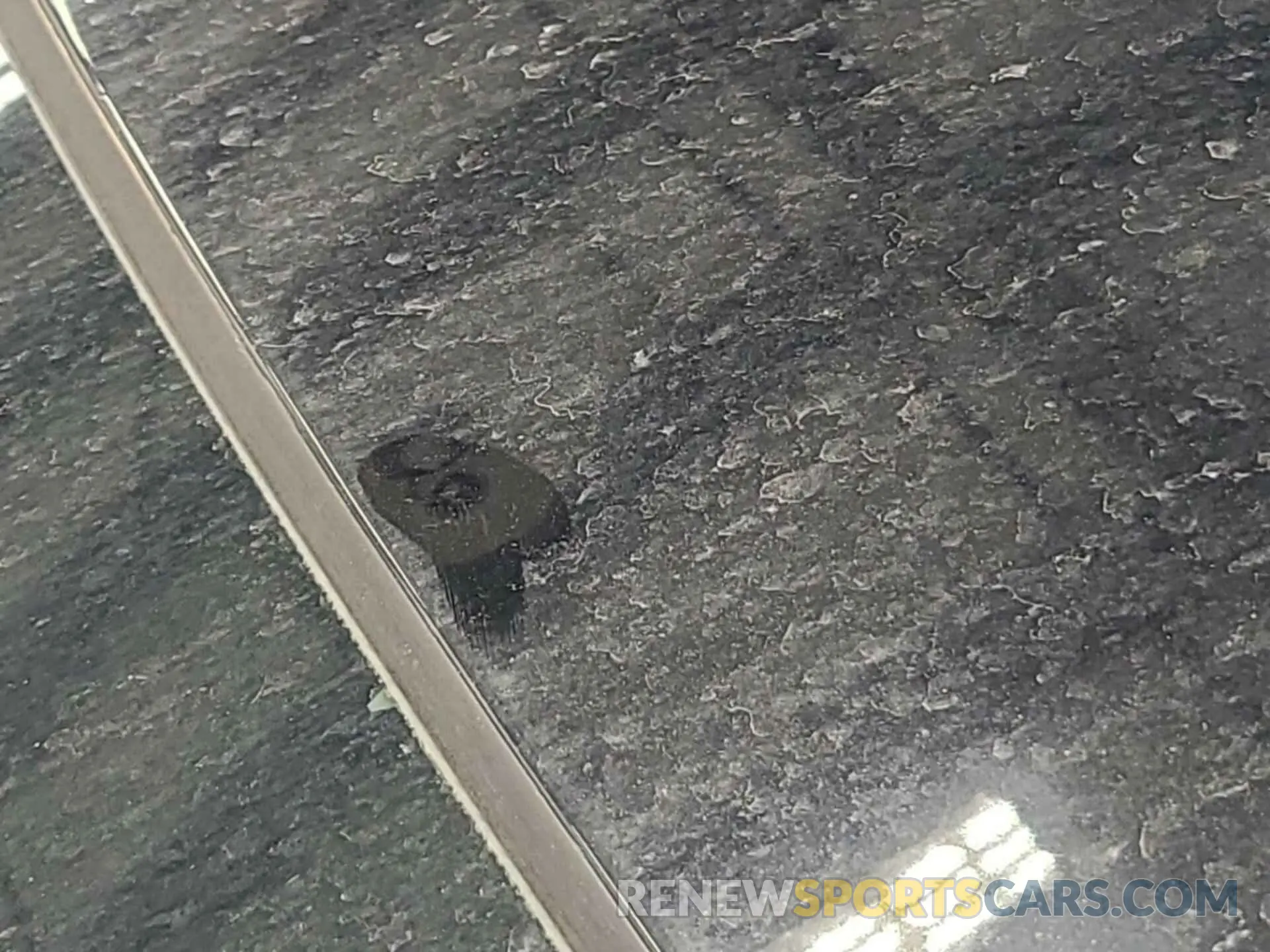 47 Photograph of a damaged car 2GNAXJEV3L6231083 CHEVROLET EQUINOX 2020
