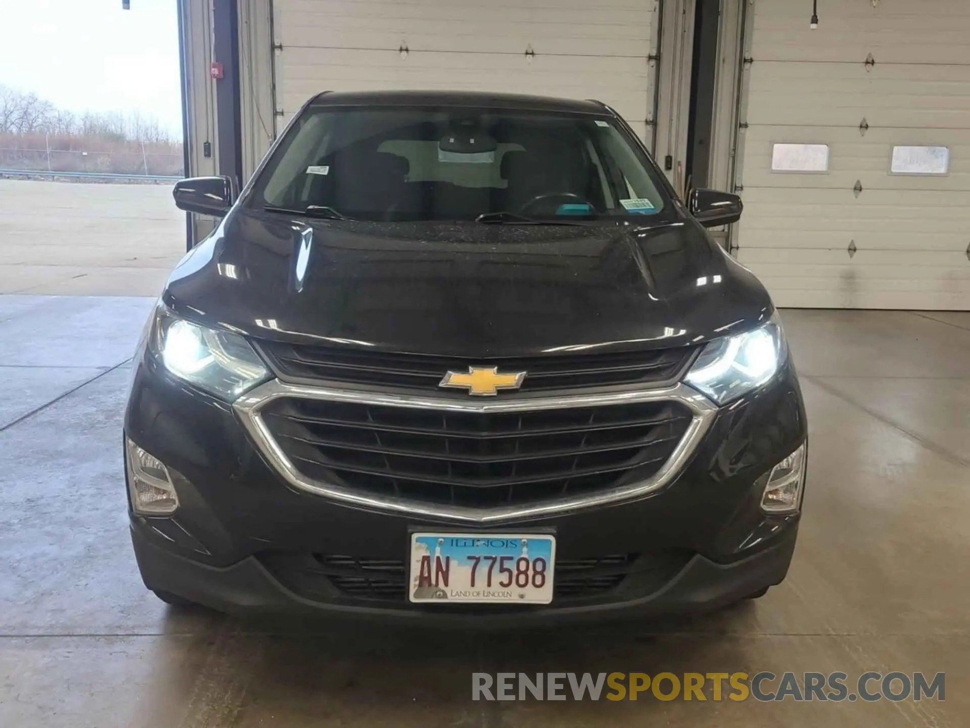 6 Photograph of a damaged car 2GNAXJEV3L6231083 CHEVROLET EQUINOX 2020