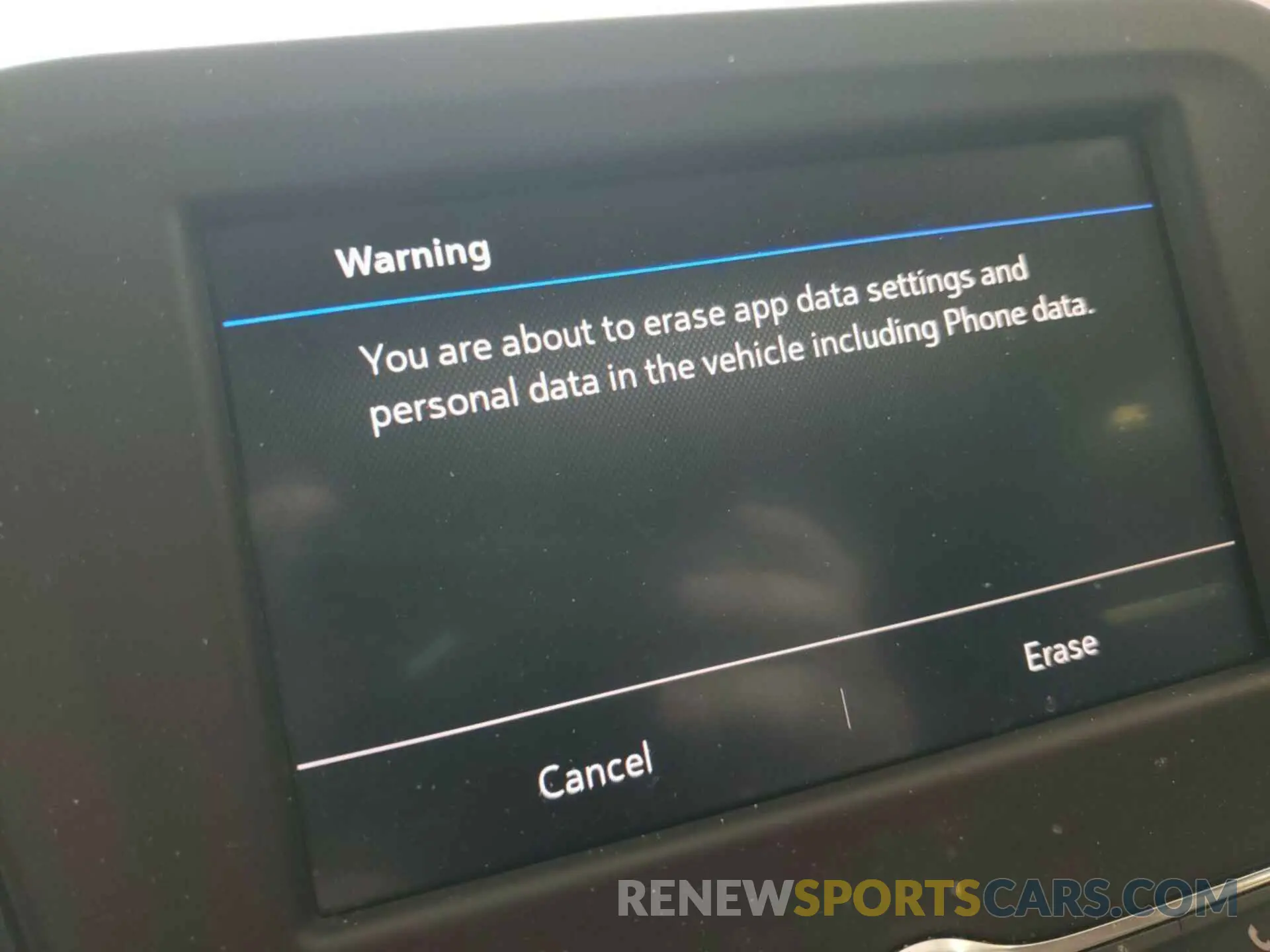 9 Photograph of a damaged car 2GNAXJEV4L6157270 CHEVROLET EQUINOX 2020