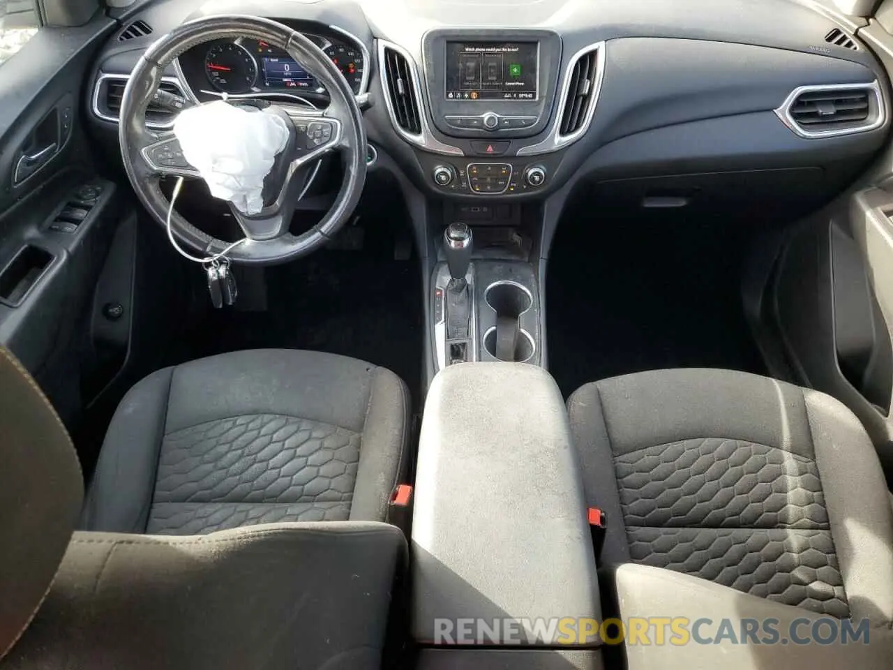 8 Photograph of a damaged car 2GNAXJEV4L6227589 CHEVROLET EQUINOX 2020