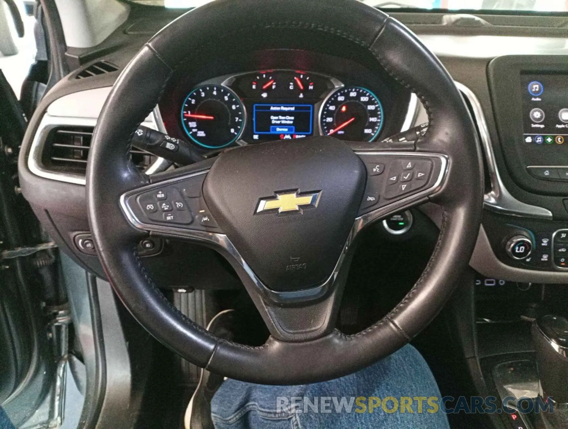 37 Photograph of a damaged car 2GNAXJEV4L6230850 CHEVROLET EQUINOX 2020