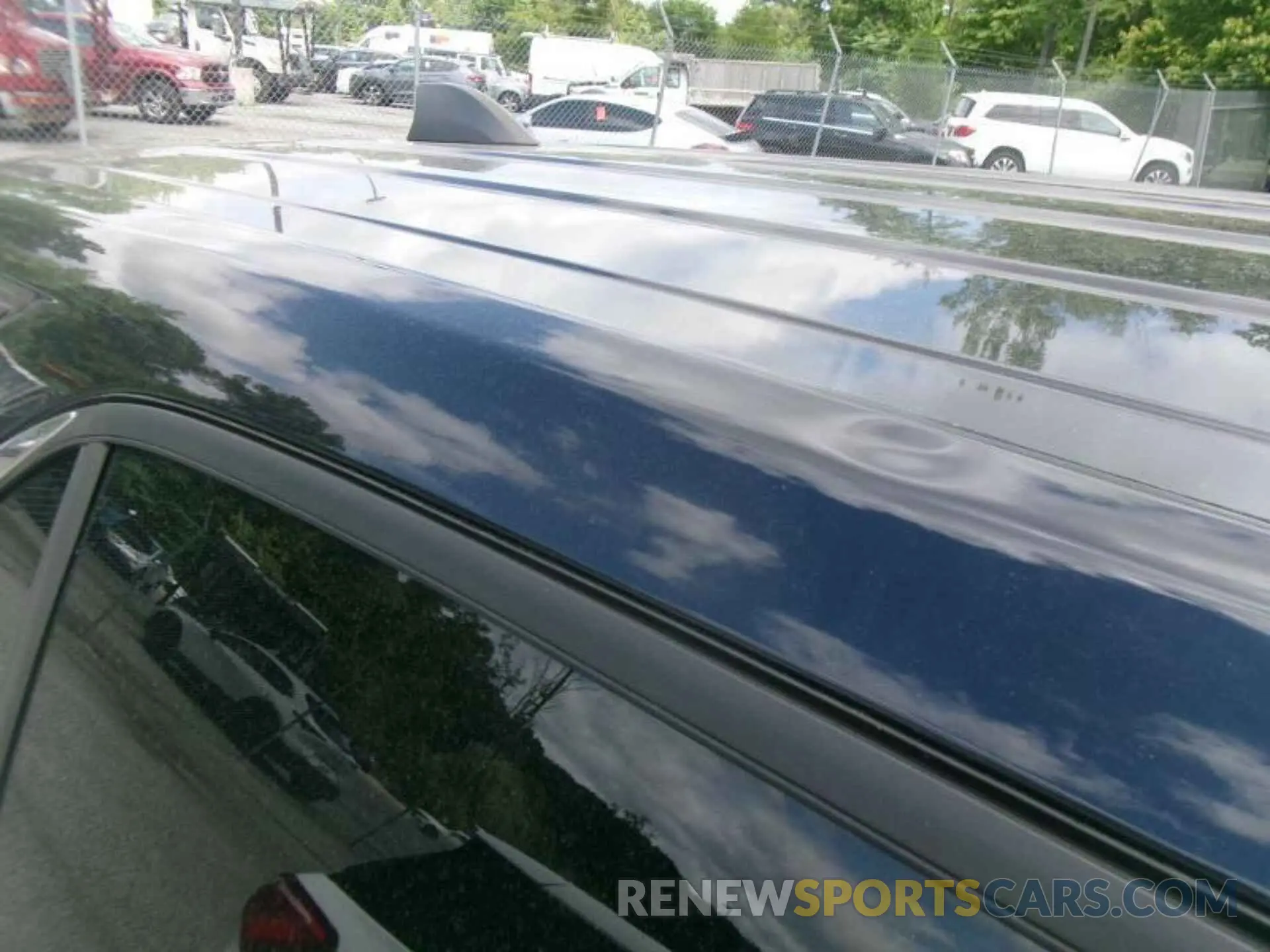 12 Photograph of a damaged car 2GNAXJEV4L6233764 CHEVROLET EQUINOX 2020