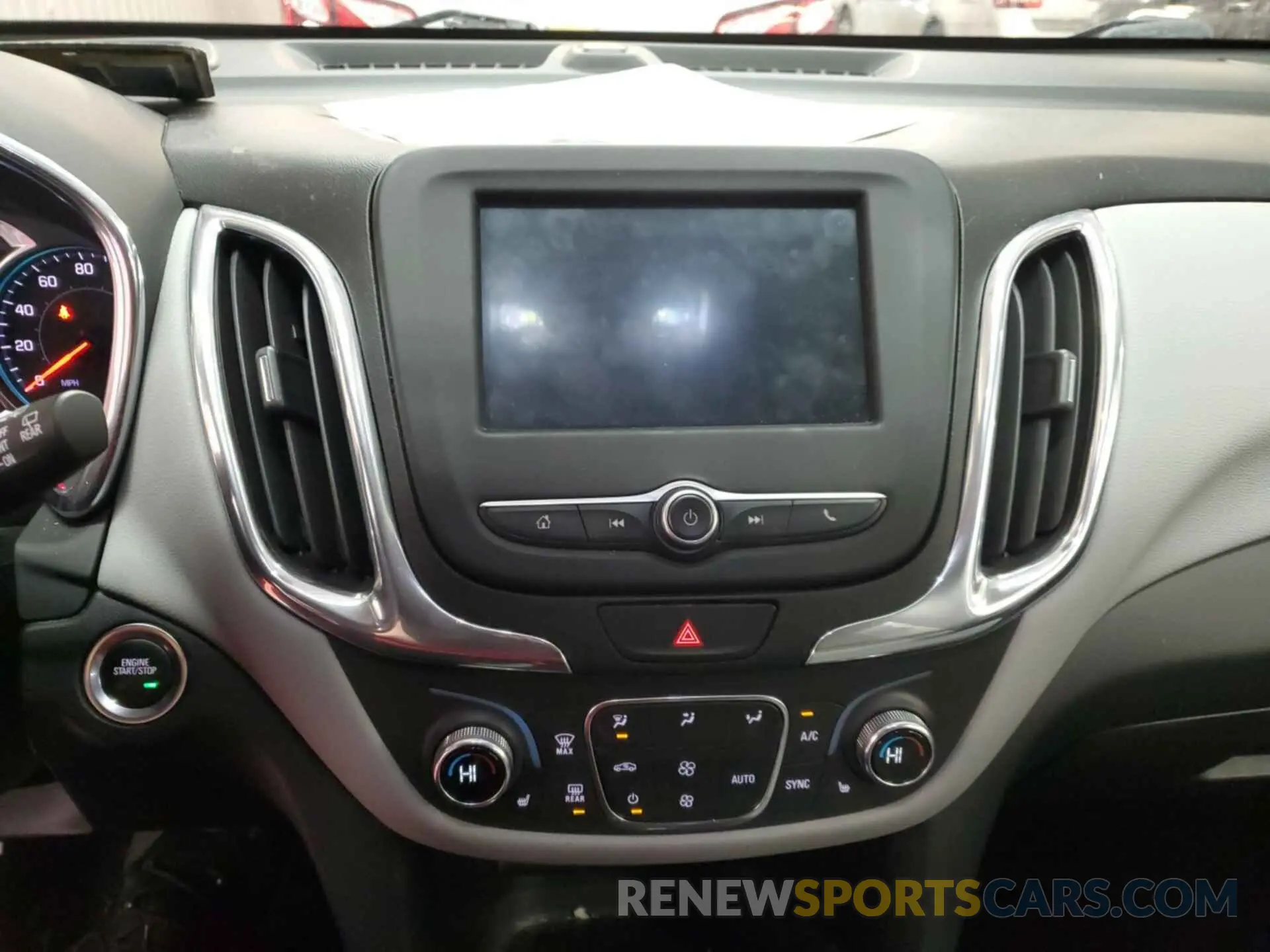 13 Photograph of a damaged car 2GNAXJEV4L6240780 CHEVROLET EQUINOX 2020