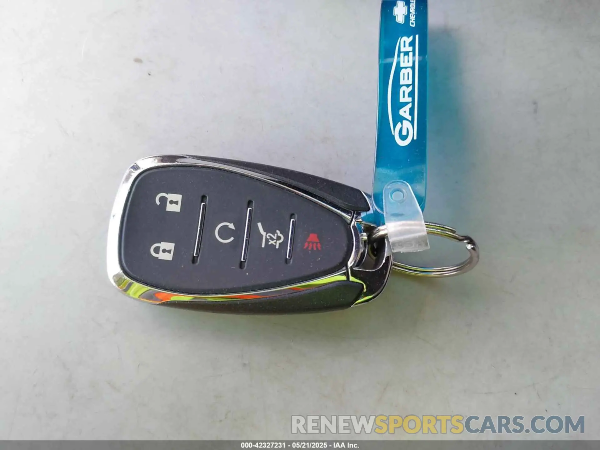 11 Photograph of a damaged car 2GNAXJEV4L6245025 CHEVROLET EQUINOX 2020