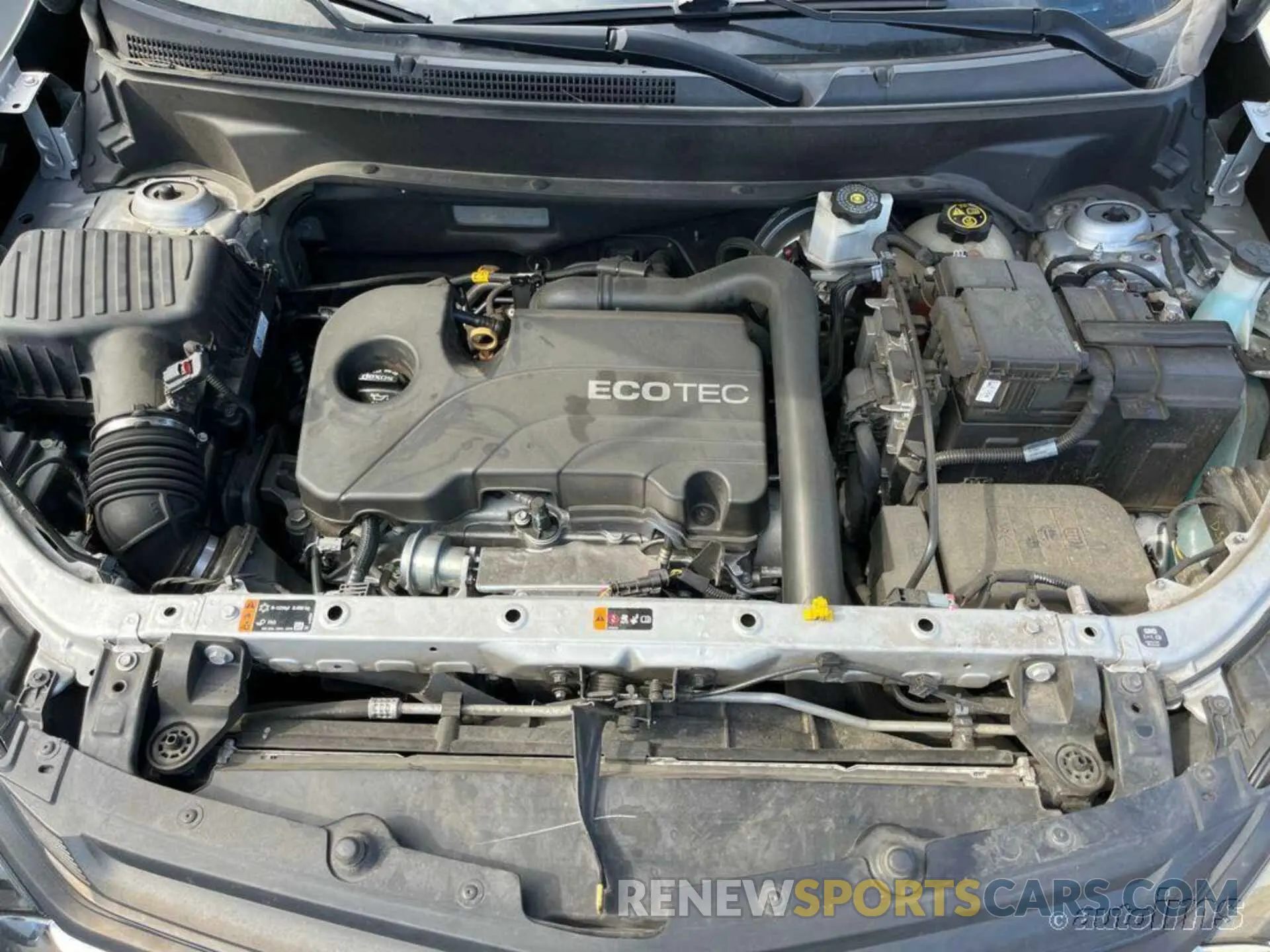 17 Photograph of a damaged car 2GNAXJEV5L6229965 CHEVROLET EQUINOX 2020
