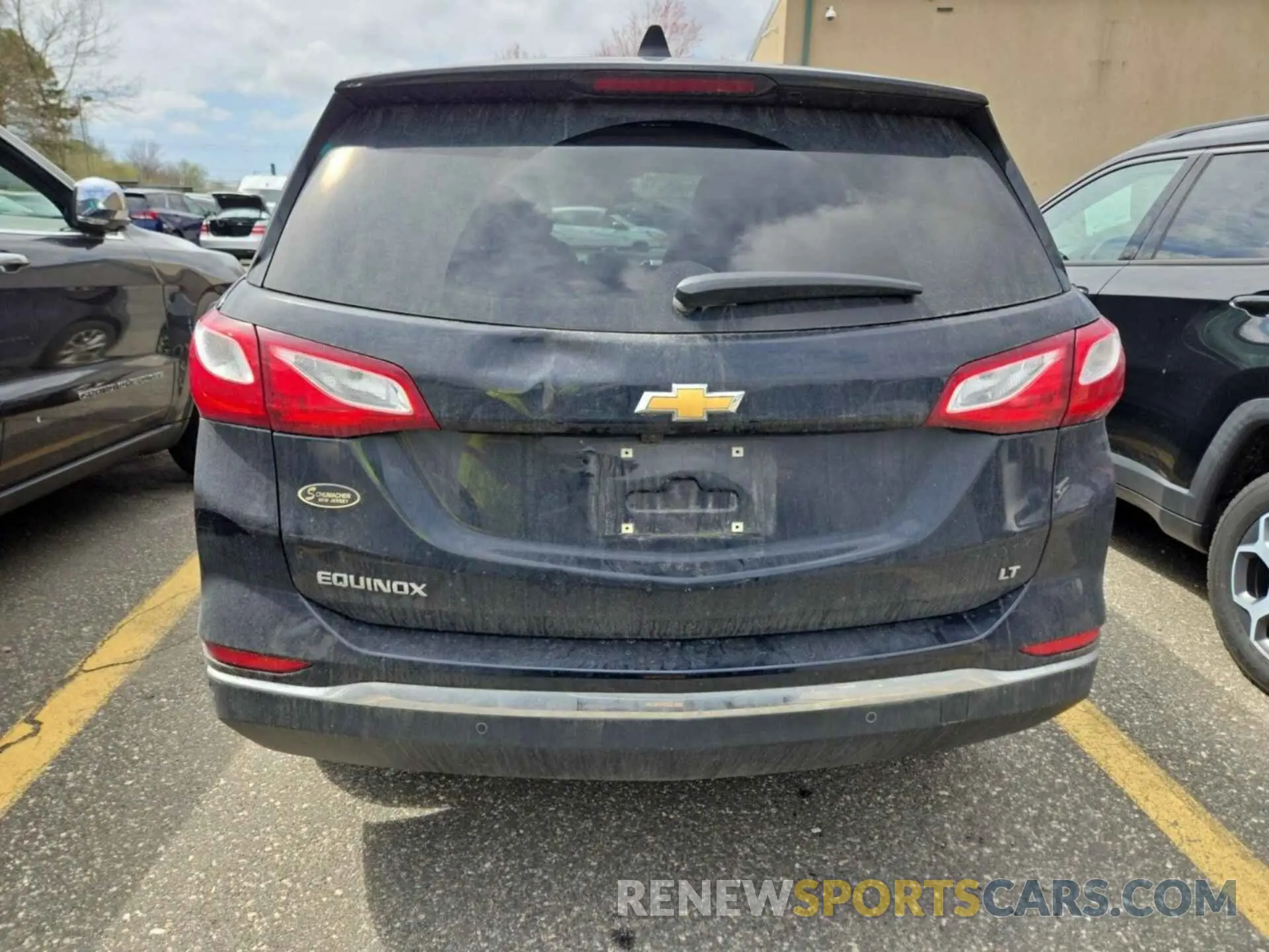 17 Photograph of a damaged car 2GNAXJEV5L6230842 CHEVROLET EQUINOX 2020