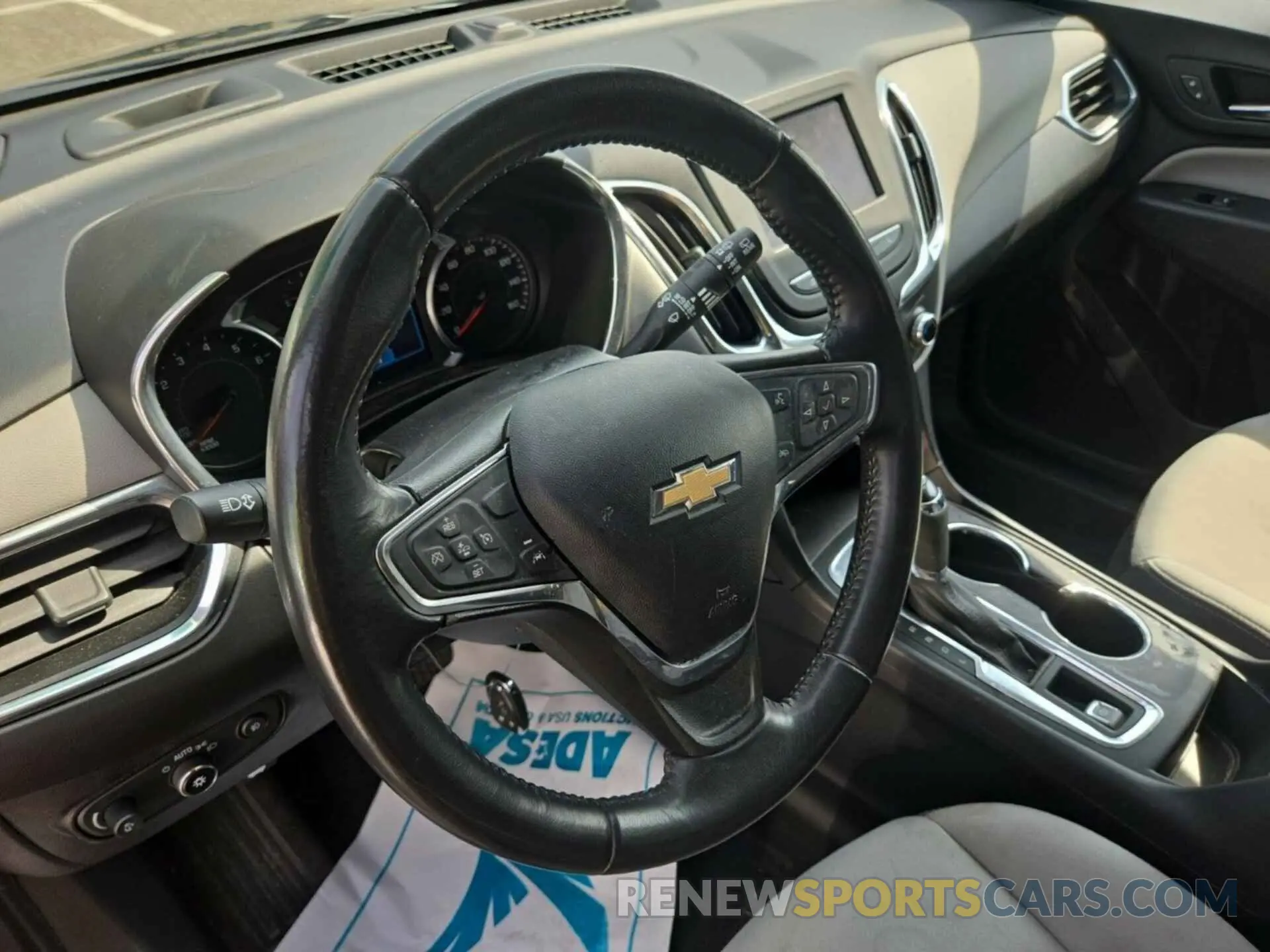 42 Photograph of a damaged car 2GNAXJEV5L6230842 CHEVROLET EQUINOX 2020