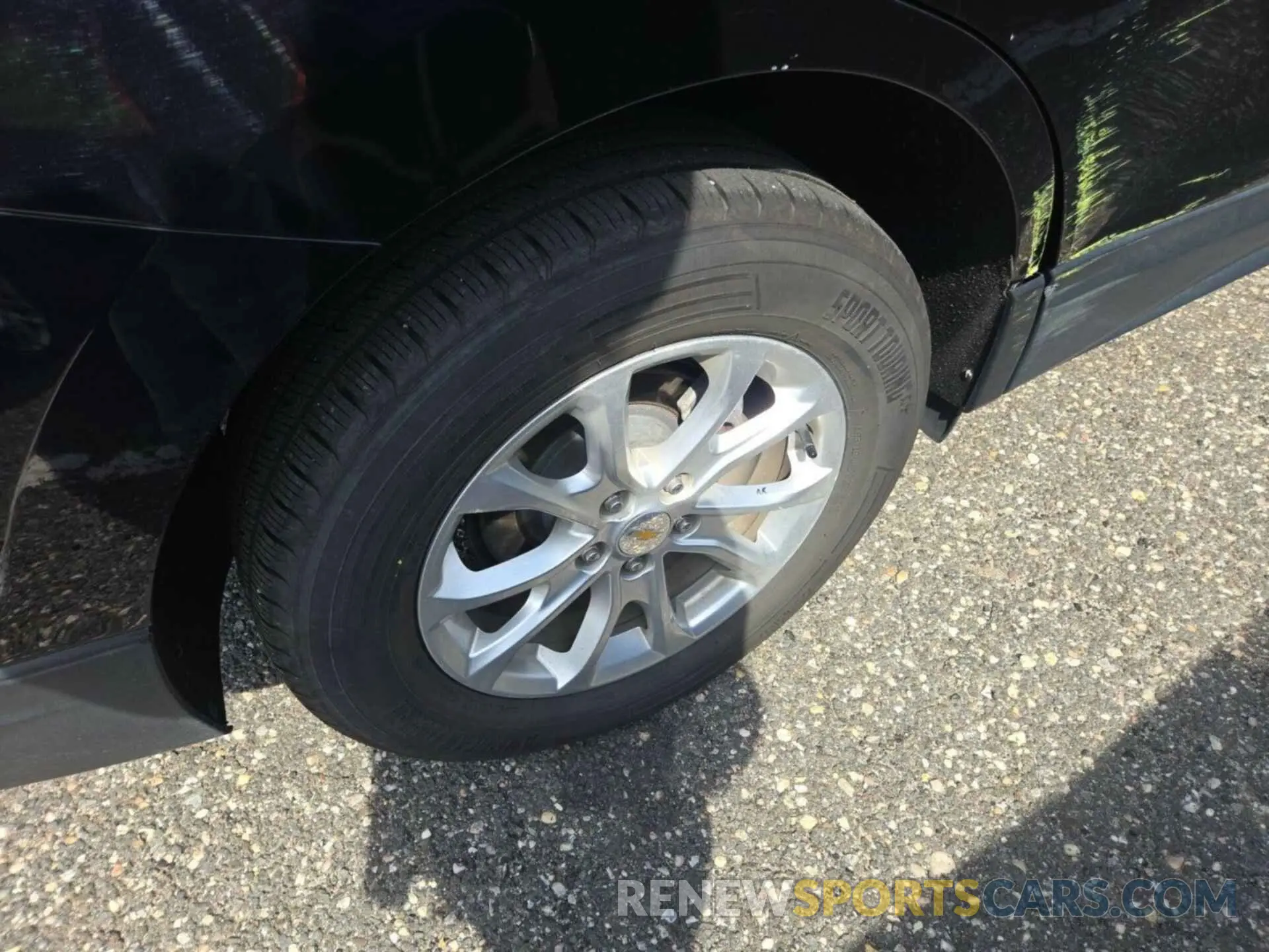 59 Photograph of a damaged car 2GNAXJEV5L6230842 CHEVROLET EQUINOX 2020