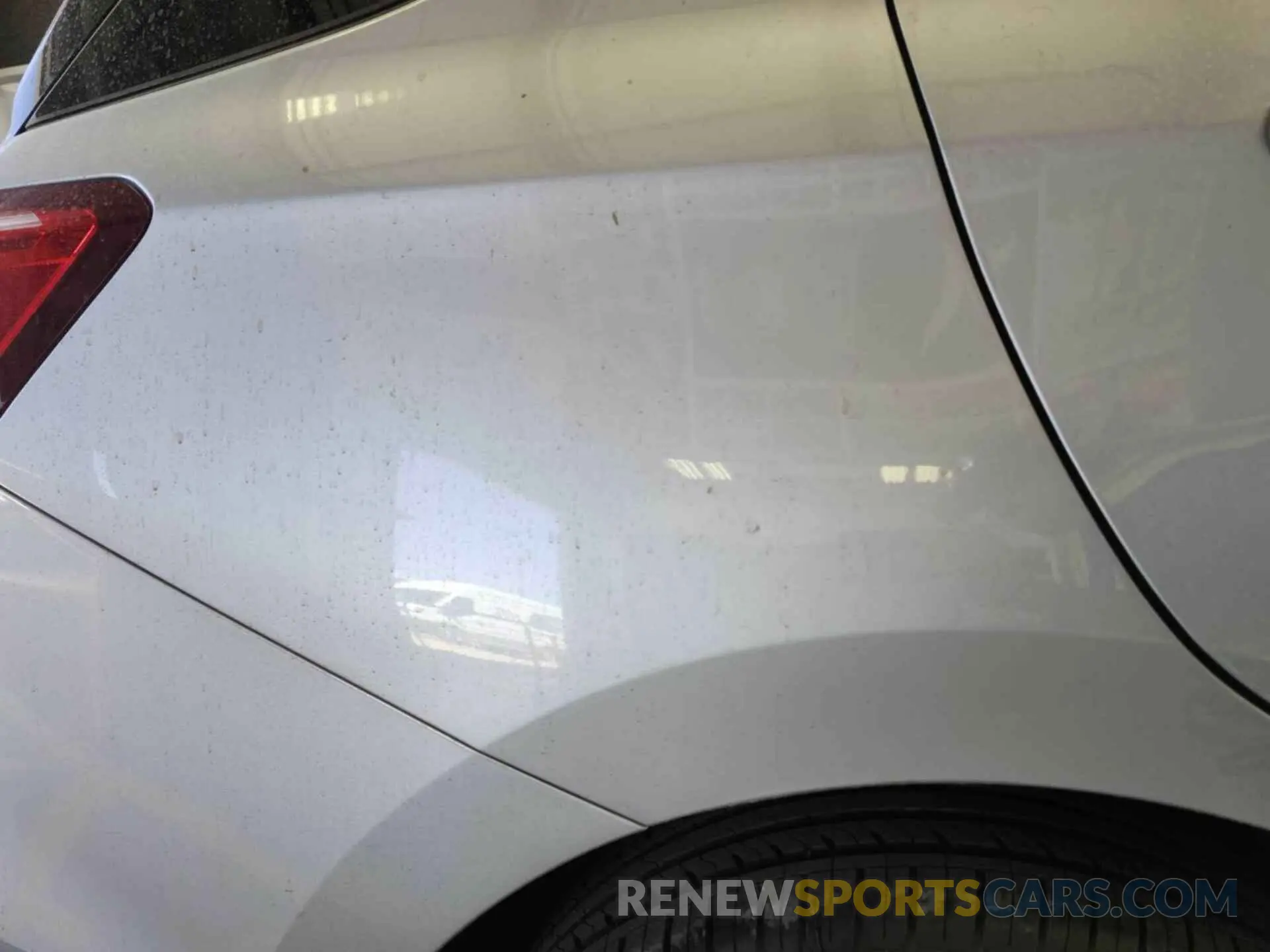 17 Photograph of a damaged car 2GNAXJEV5L6232297 CHEVROLET EQUINOX 2020