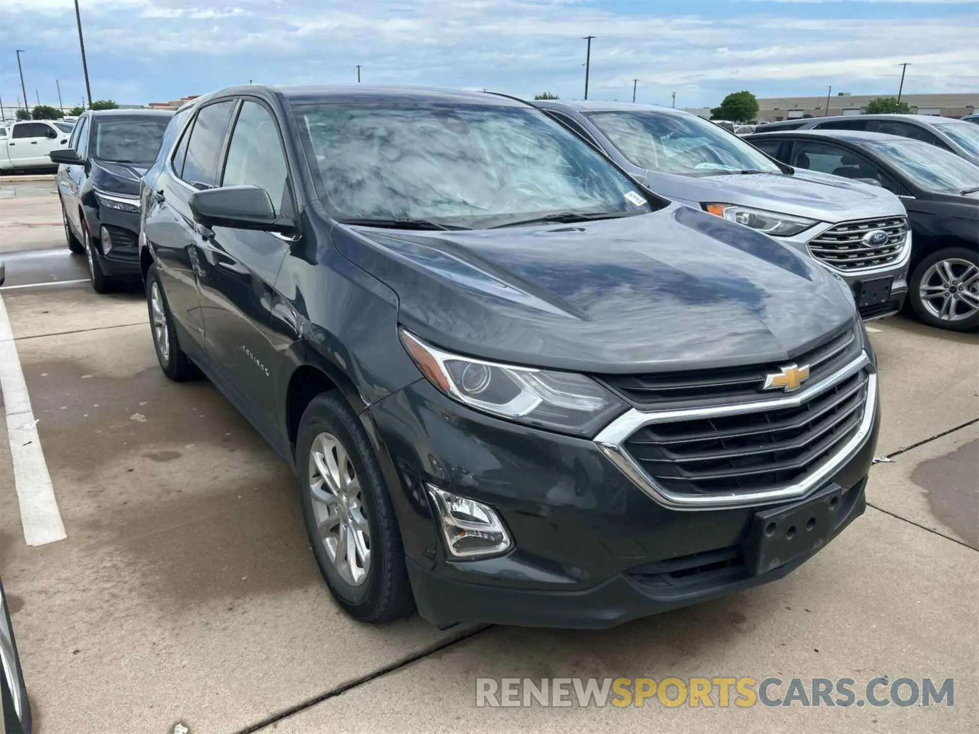 20 Photograph of a damaged car 2GNAXJEV5L6232686 CHEVROLET EQUINOX 2020