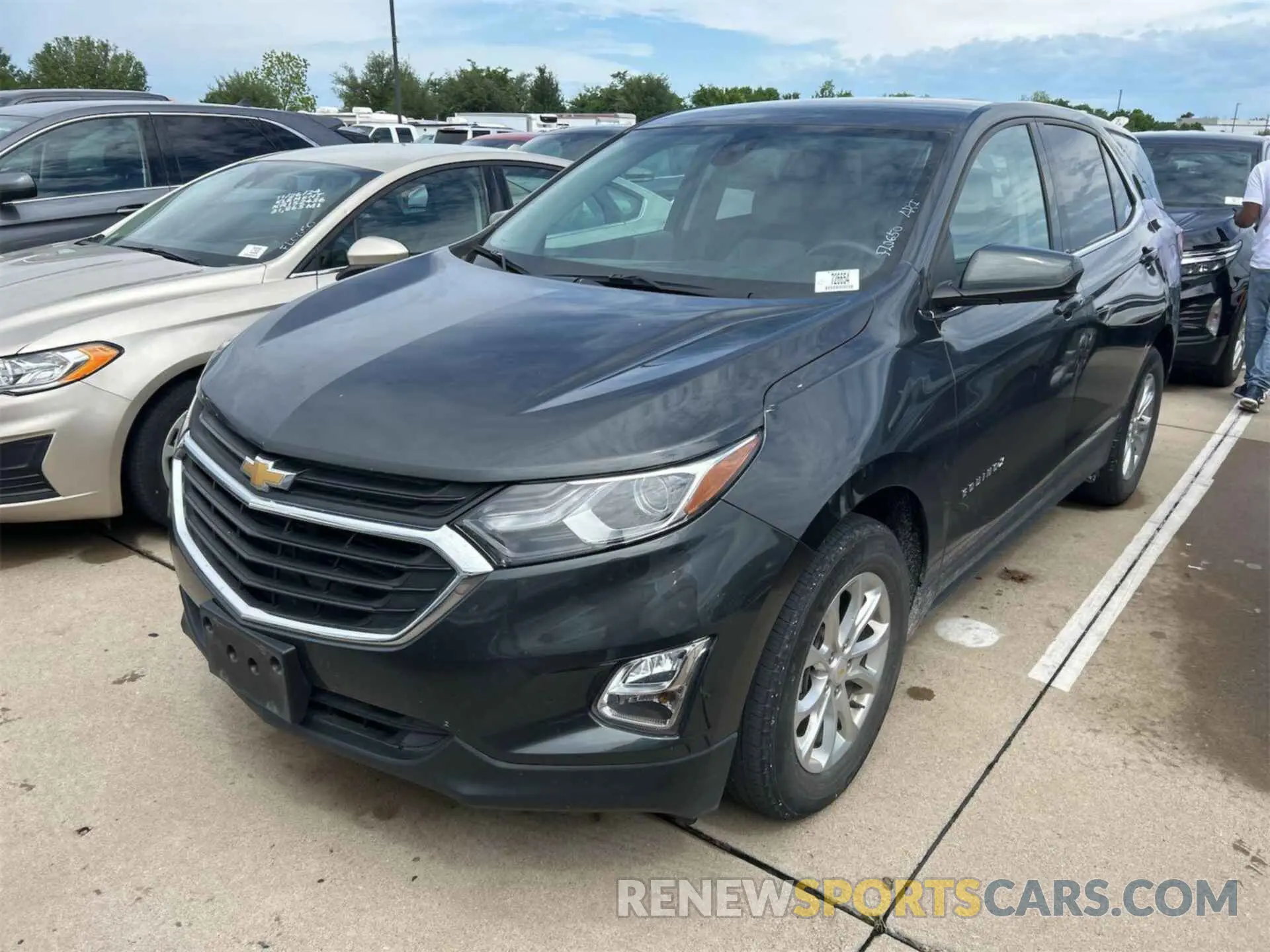 3 Photograph of a damaged car 2GNAXJEV5L6232686 CHEVROLET EQUINOX 2020
