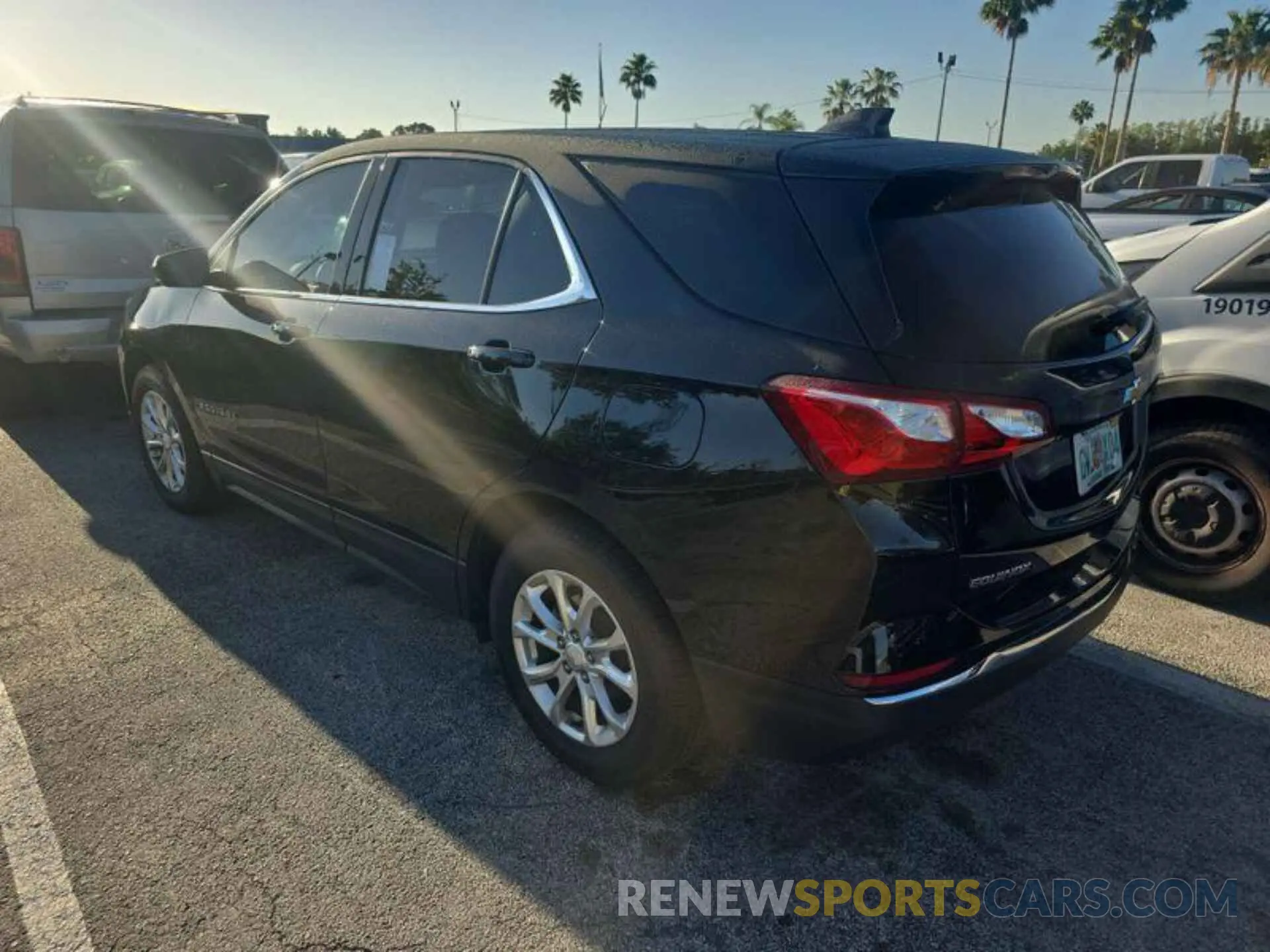 15 Photograph of a damaged car 2GNAXJEV5L6232915 CHEVROLET EQUINOX 2020