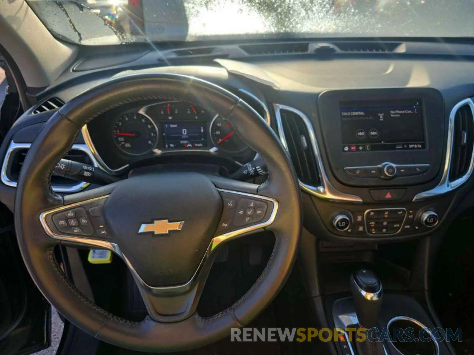 22 Photograph of a damaged car 2GNAXJEV5L6232915 CHEVROLET EQUINOX 2020