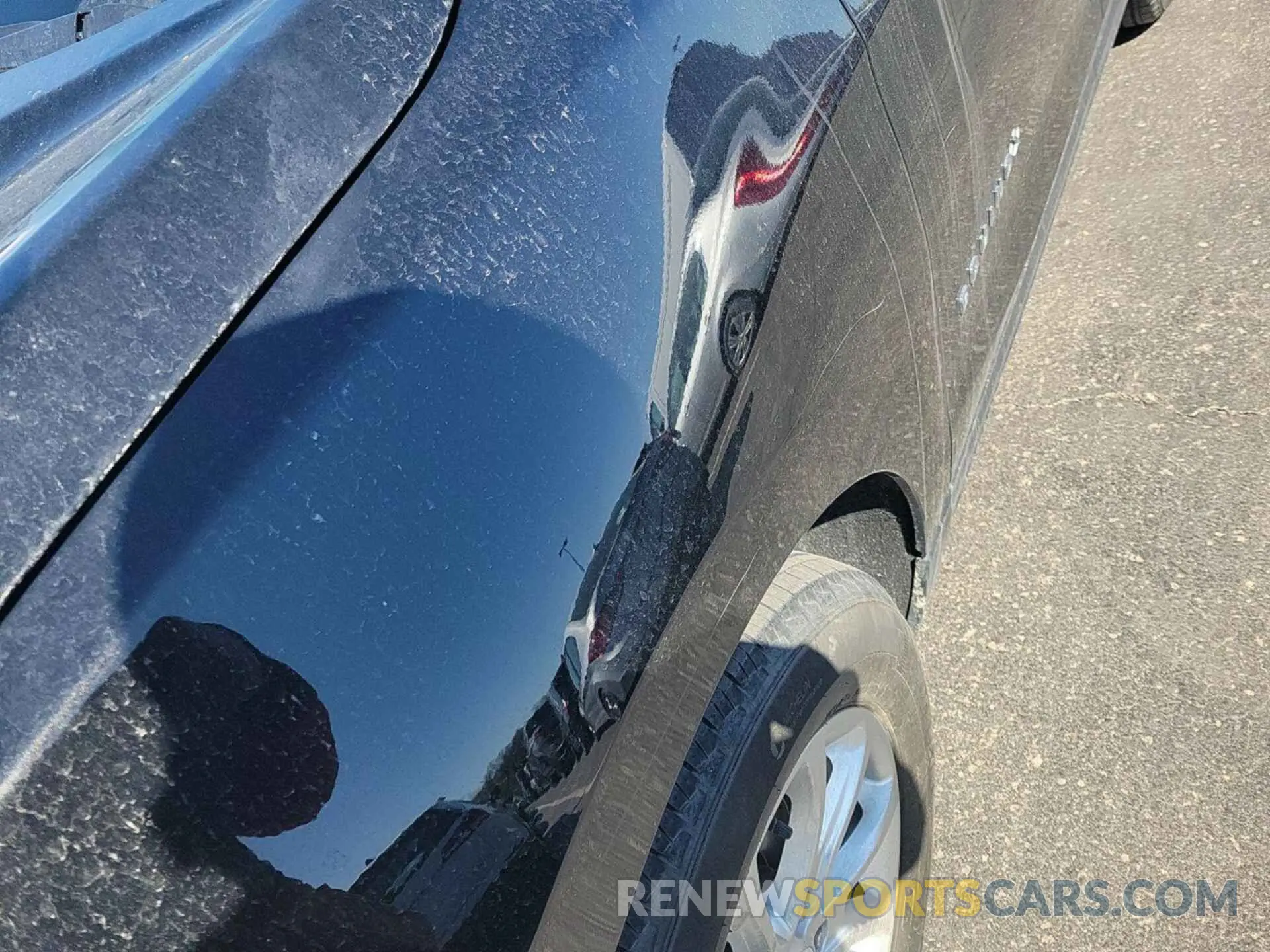 10 Photograph of a damaged car 2GNAXJEV5L6232932 CHEVROLET EQUINOX 2020