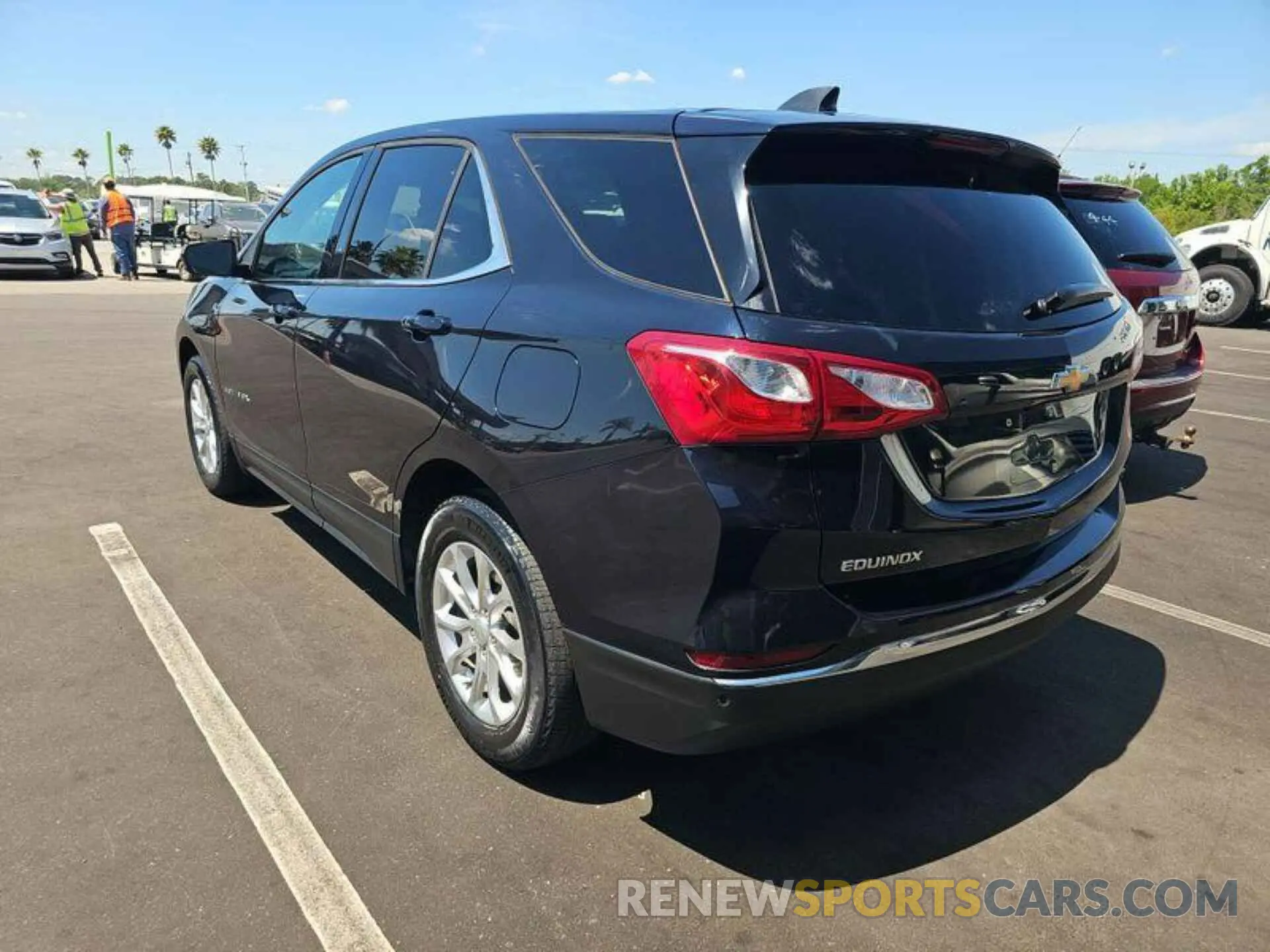 11 Photograph of a damaged car 2GNAXJEV5L6233448 CHEVROLET EQUINOX 2020
