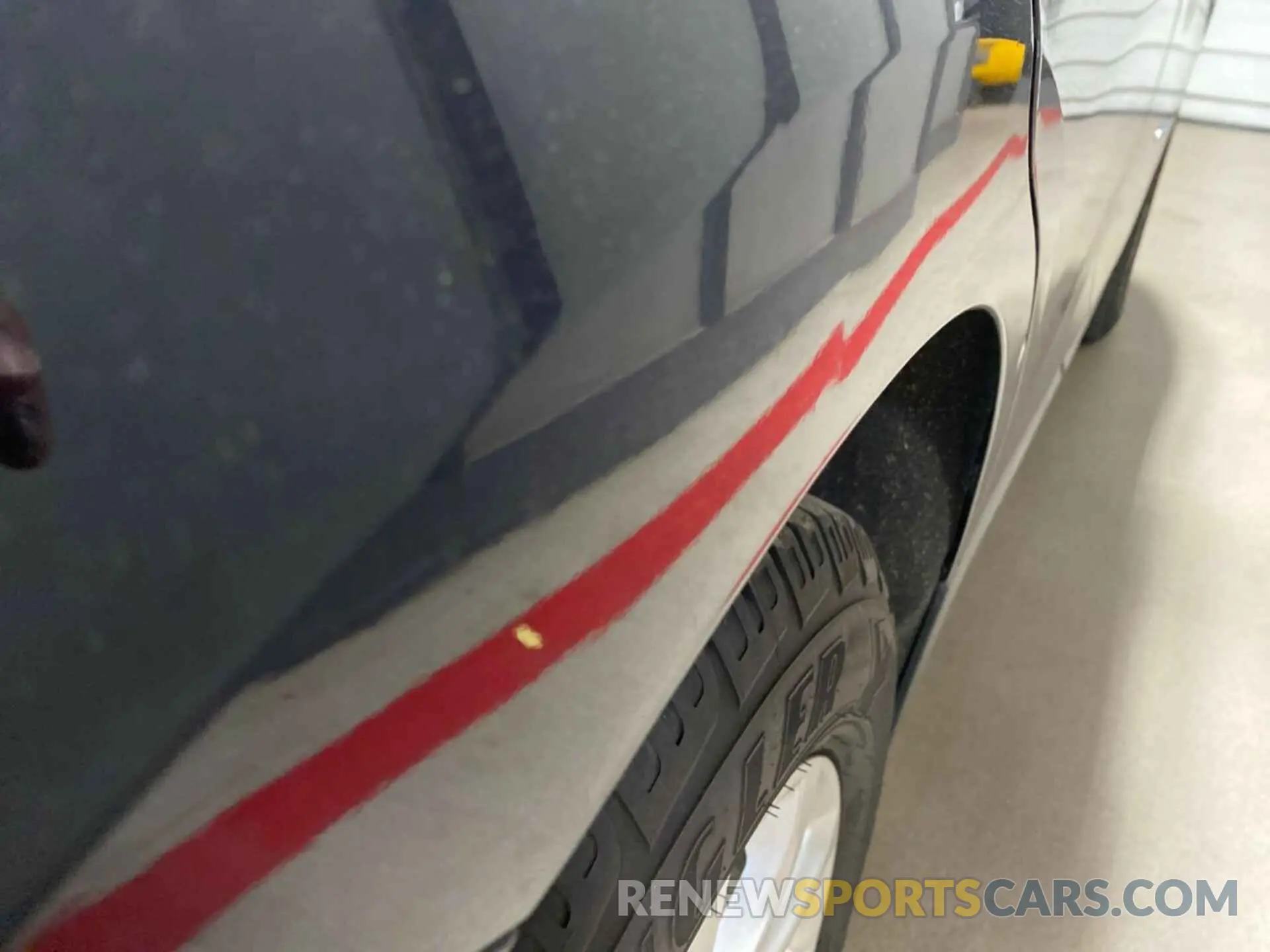 20 Photograph of a damaged car 2GNAXJEV5L6233692 CHEVROLET EQUINOX 2020