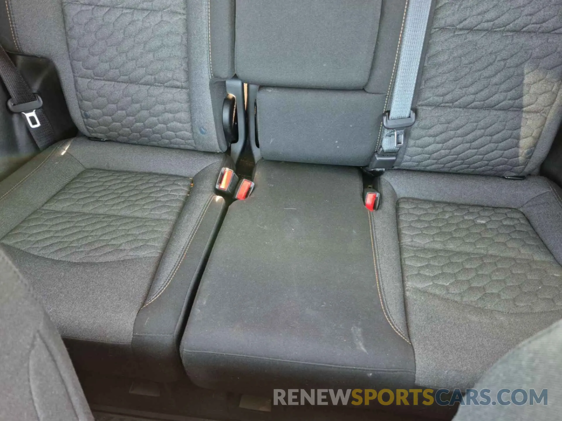 22 Photograph of a damaged car 2GNAXJEV5L6238147 CHEVROLET EQUINOX 2020