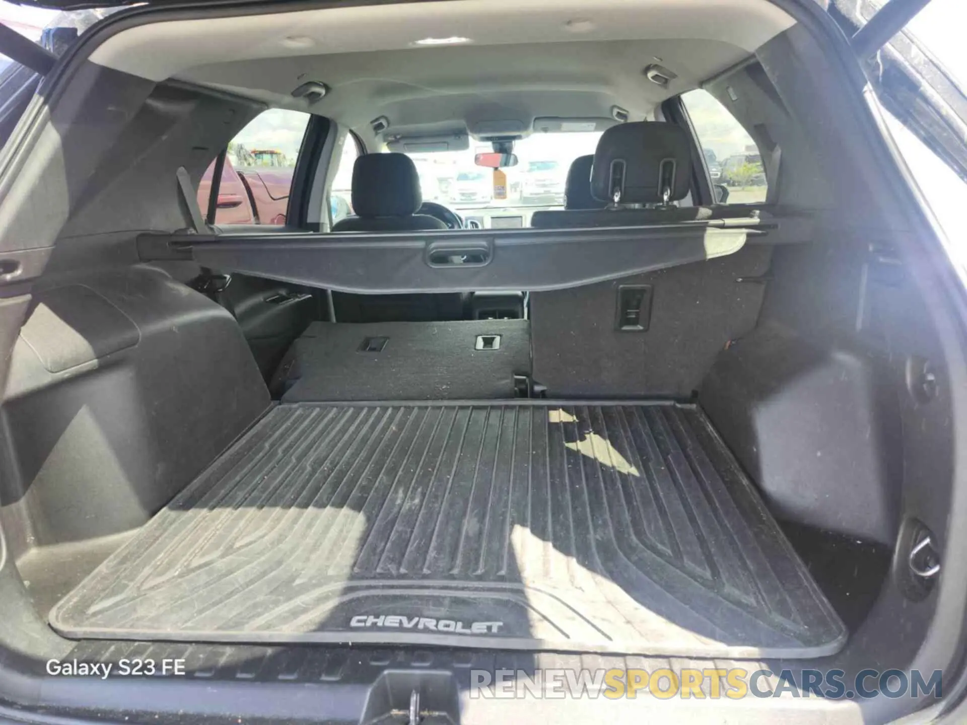 14 Photograph of a damaged car 2GNAXJEV6L6154659 CHEVROLET EQUINOX 2020