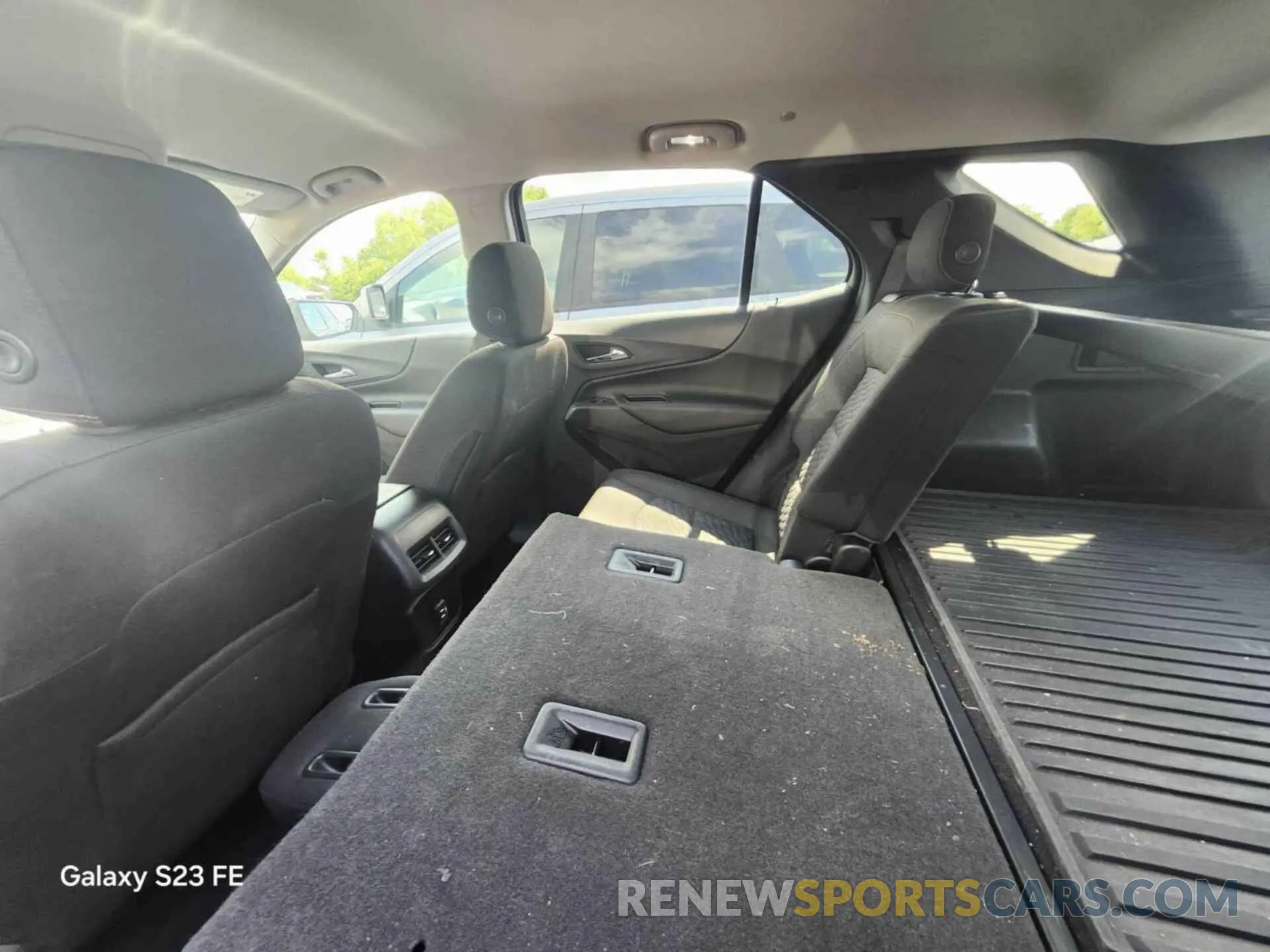 20 Photograph of a damaged car 2GNAXJEV6L6154659 CHEVROLET EQUINOX 2020
