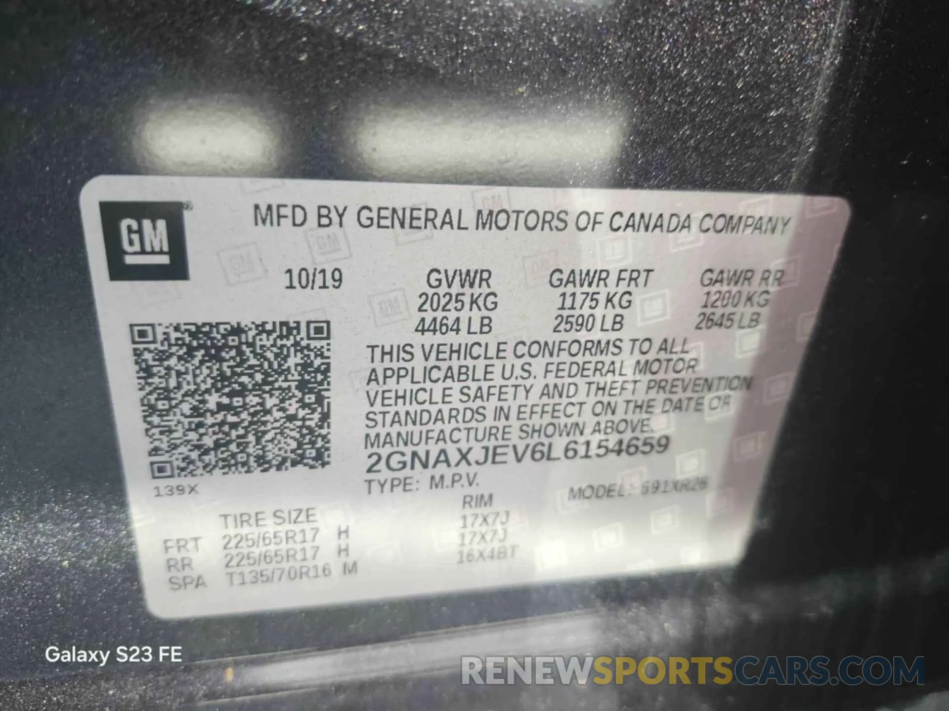 25 Photograph of a damaged car 2GNAXJEV6L6154659 CHEVROLET EQUINOX 2020