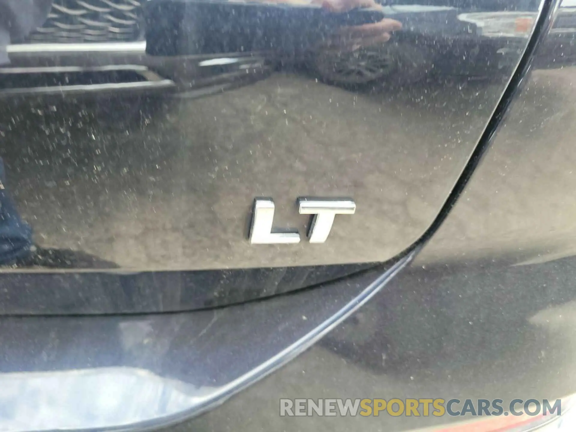 2 Photograph of a damaged car 2GNAXJEV6L6156203 CHEVROLET EQUINOX 2020