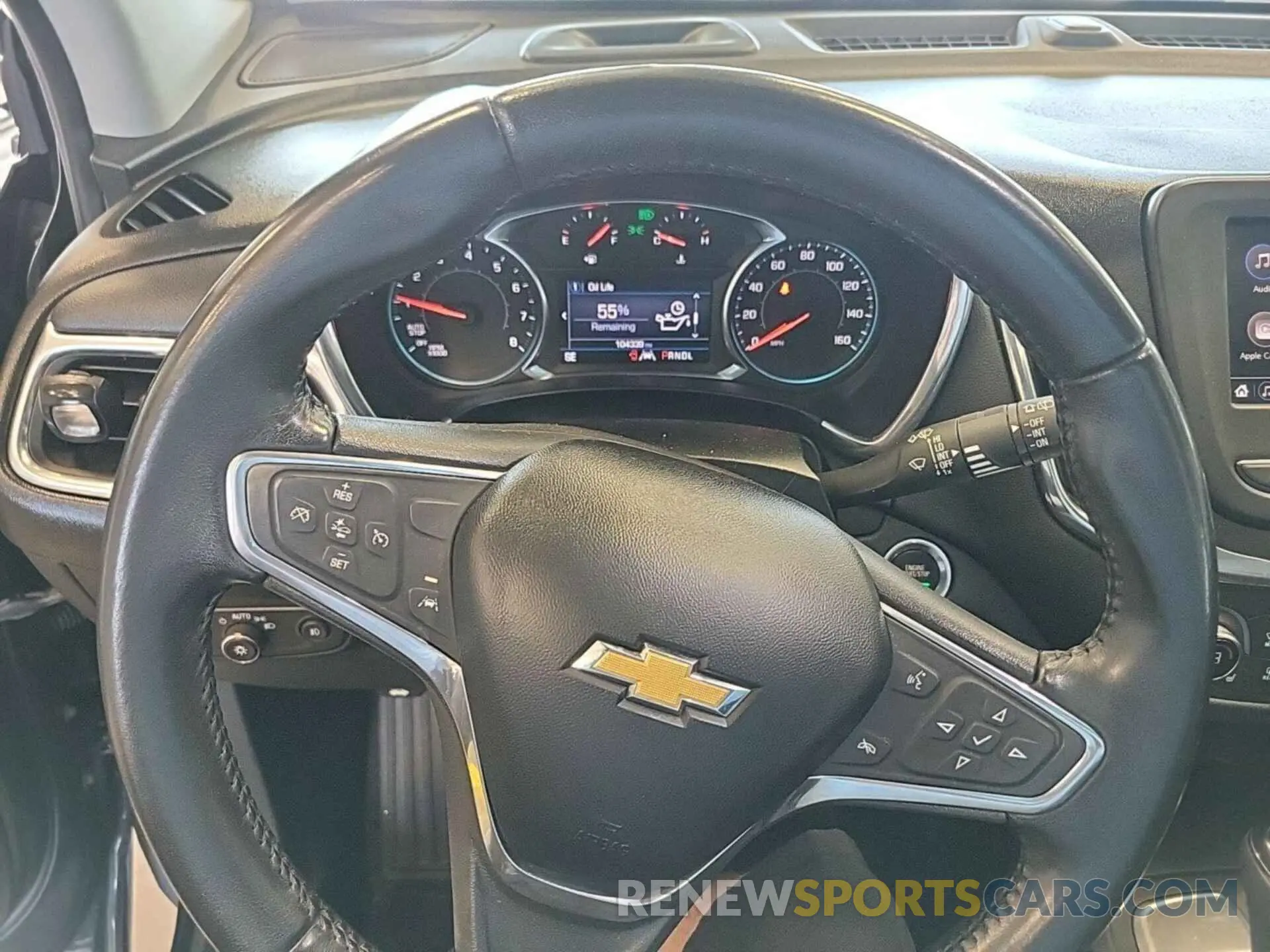 28 Photograph of a damaged car 2GNAXJEV6L6159621 CHEVROLET EQUINOX 2020