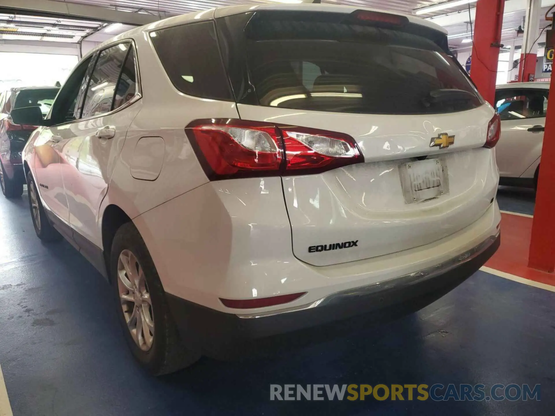 12 Photograph of a damaged car 2GNAXJEV6L6230476 CHEVROLET EQUINOX 2020