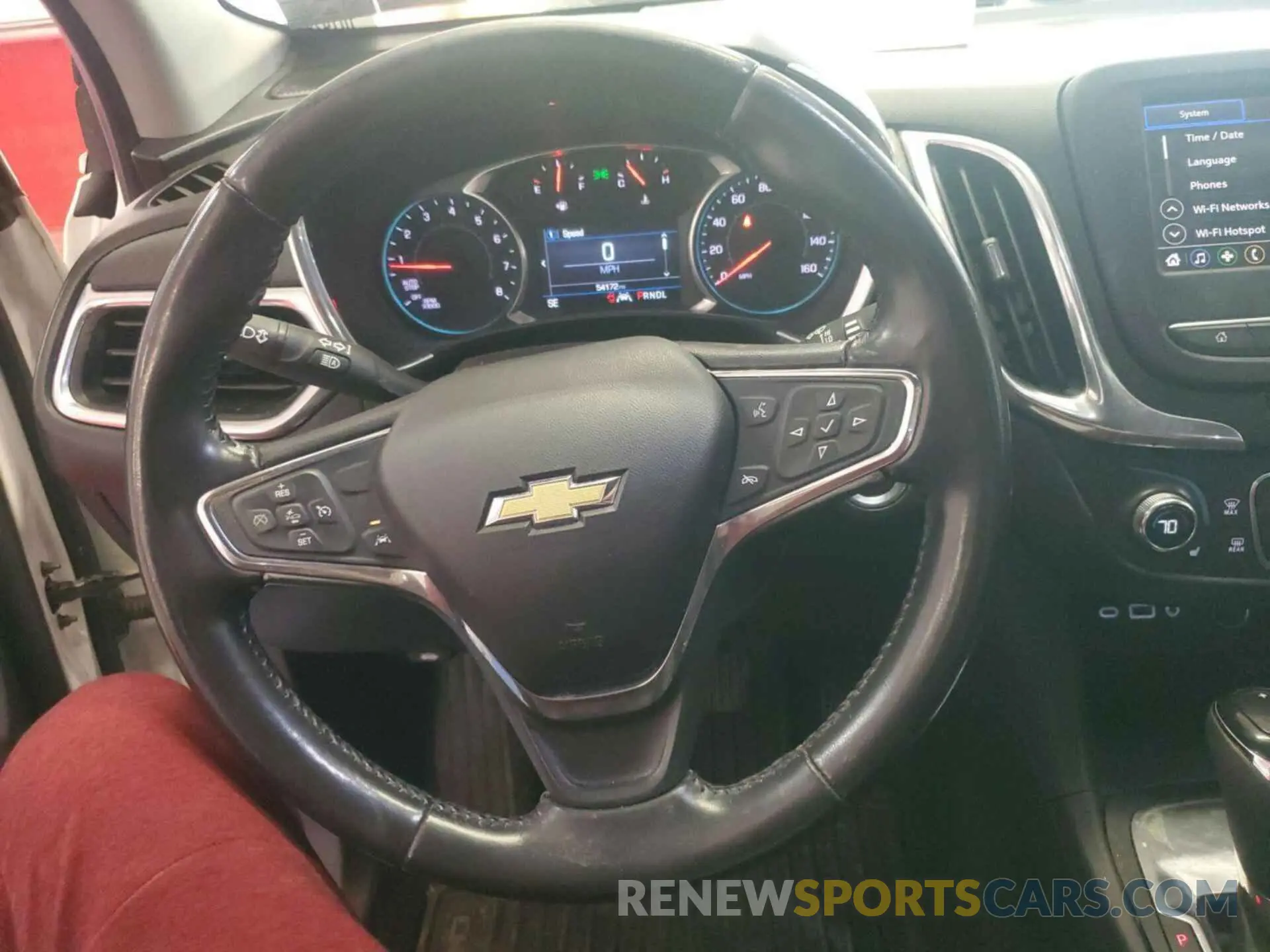 2 Photograph of a damaged car 2GNAXJEV6L6230476 CHEVROLET EQUINOX 2020