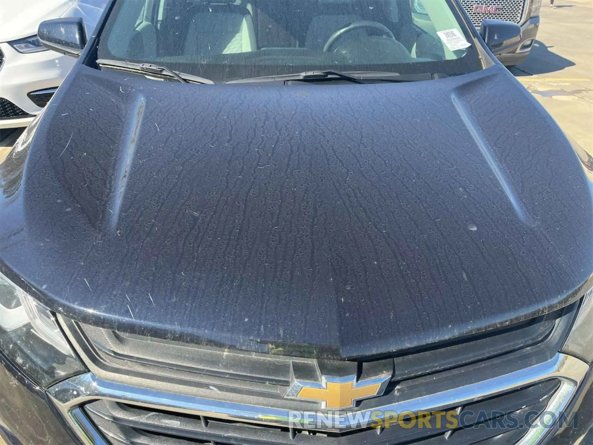 33 Photograph of a damaged car 2GNAXJEV6L6231966 CHEVROLET EQUINOX 2020
