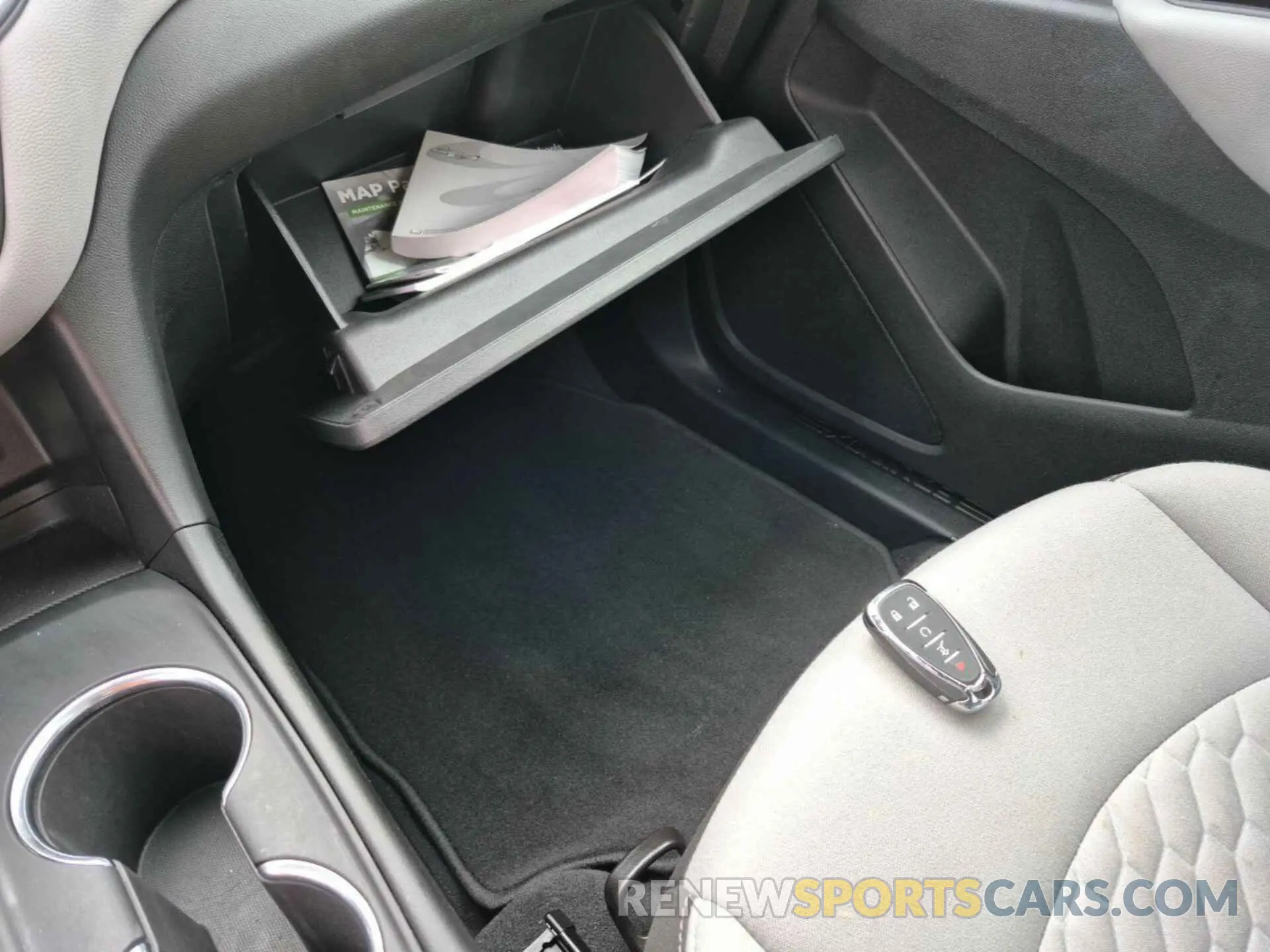 25 Photograph of a damaged car 2GNAXJEV6L6232146 CHEVROLET EQUINOX 2020
