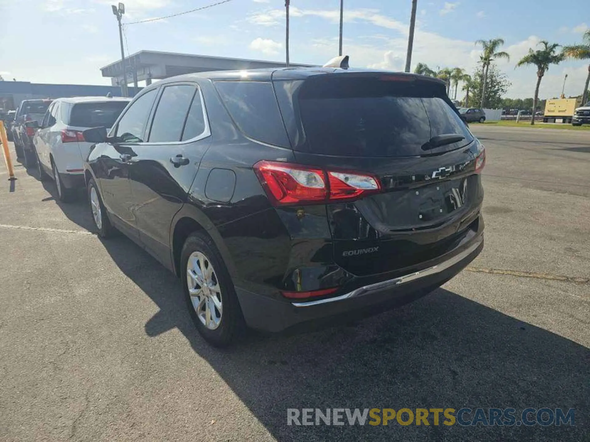 10 Photograph of a damaged car 2GNAXJEV6L6238531 CHEVROLET EQUINOX 2020
