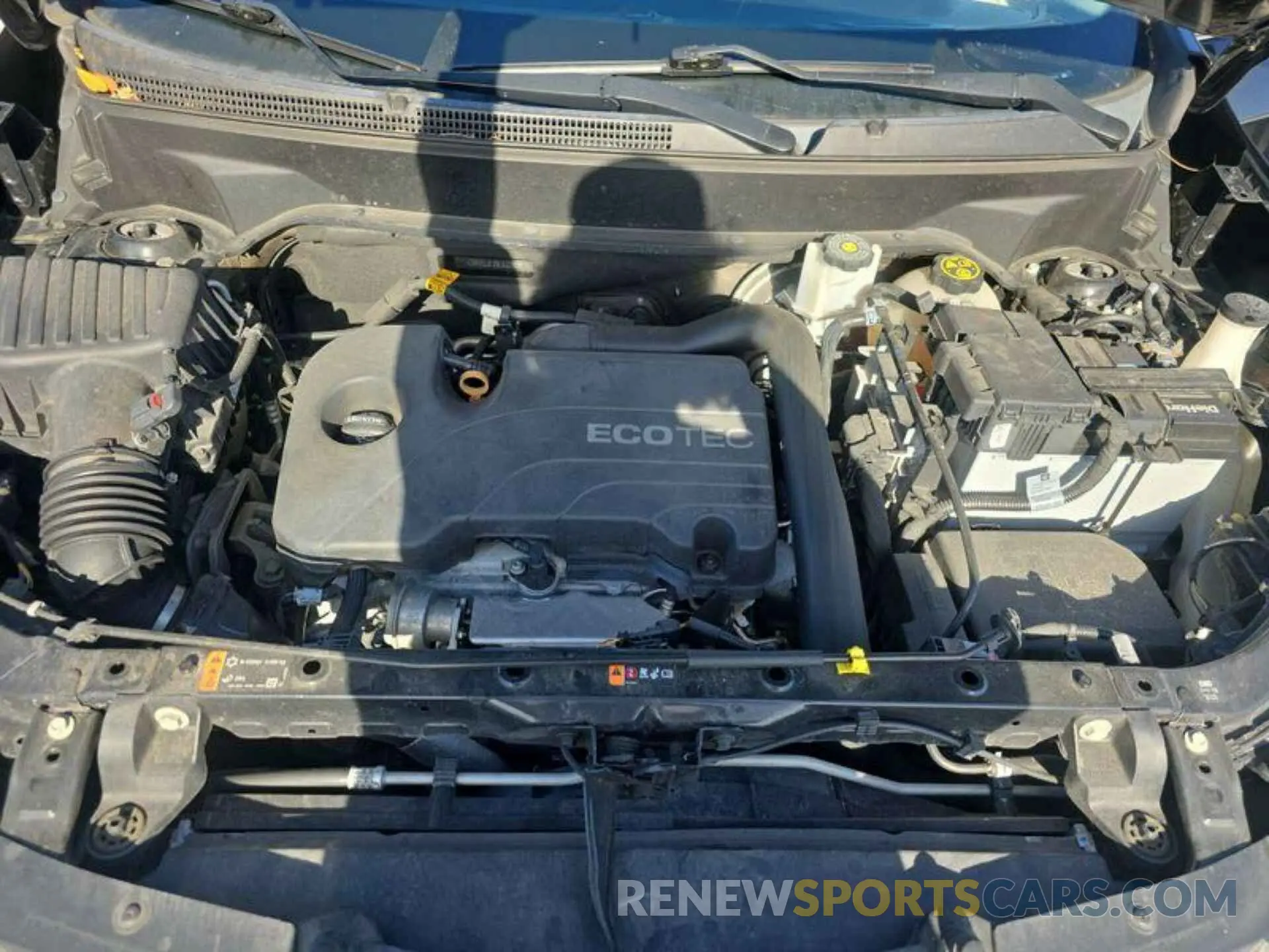 19 Photograph of a damaged car 2GNAXJEV6L6238531 CHEVROLET EQUINOX 2020