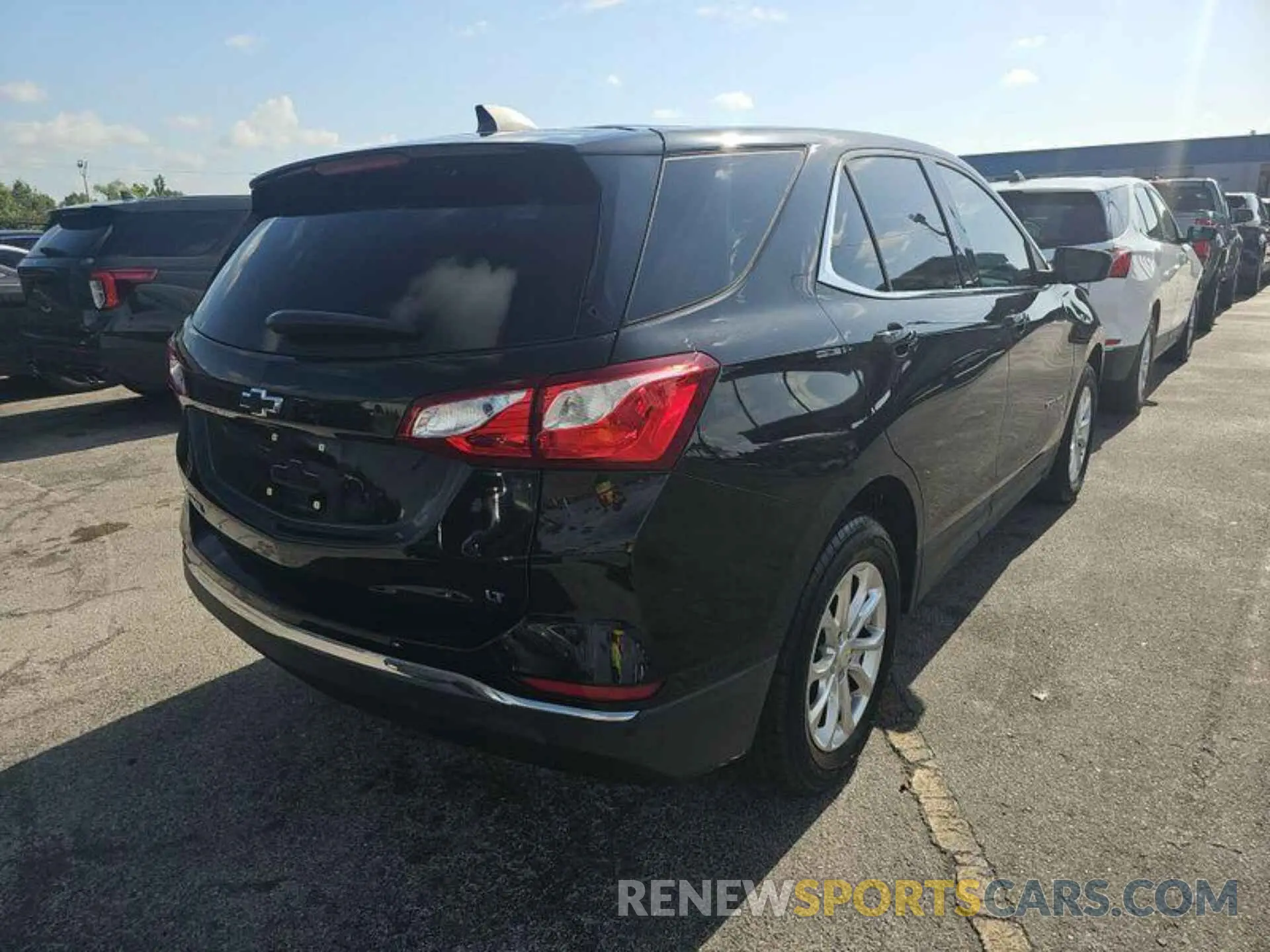 3 Photograph of a damaged car 2GNAXJEV6L6238531 CHEVROLET EQUINOX 2020