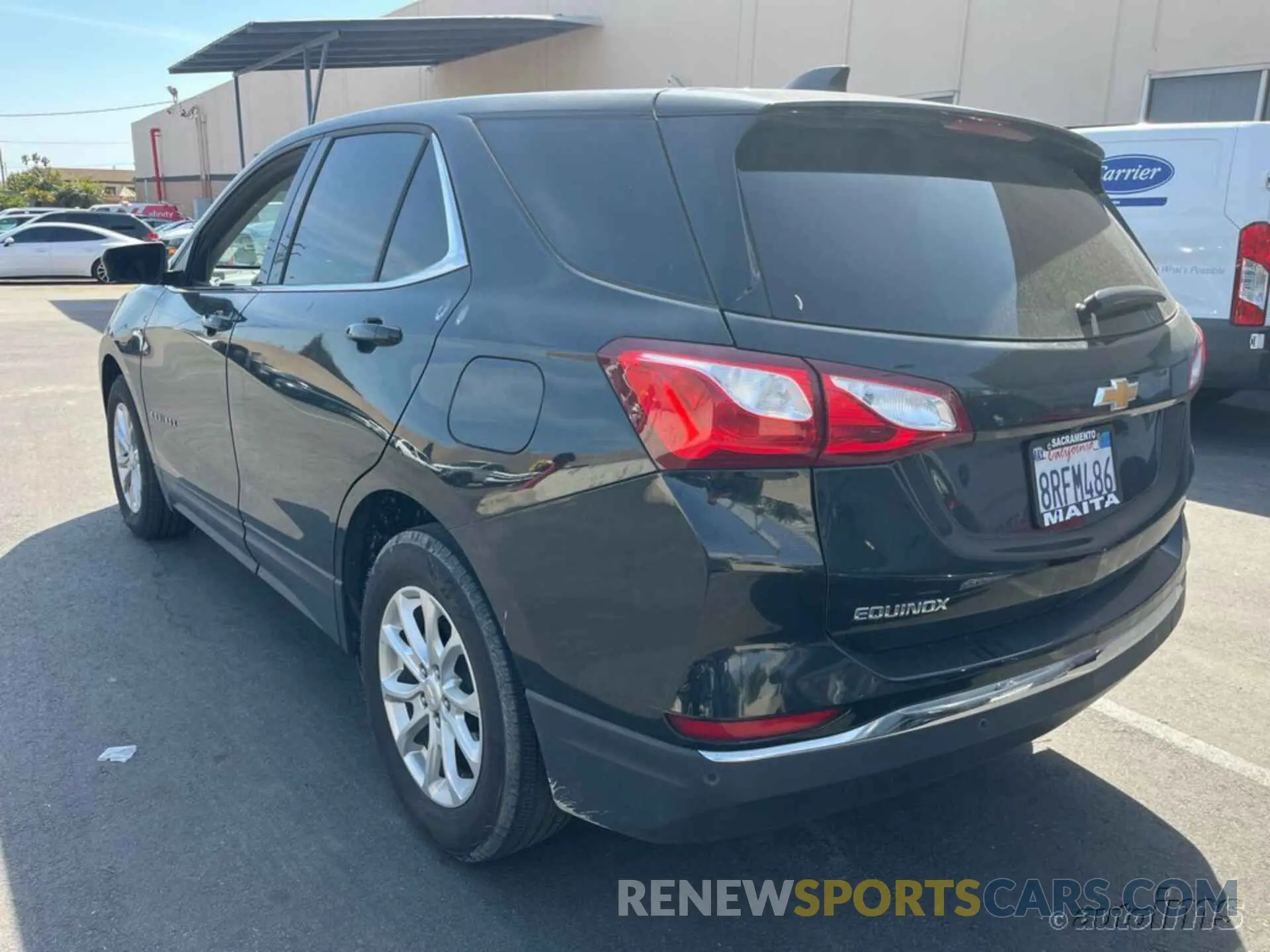 5 Photograph of a damaged car 2GNAXJEV6L6243700 CHEVROLET EQUINOX 2020