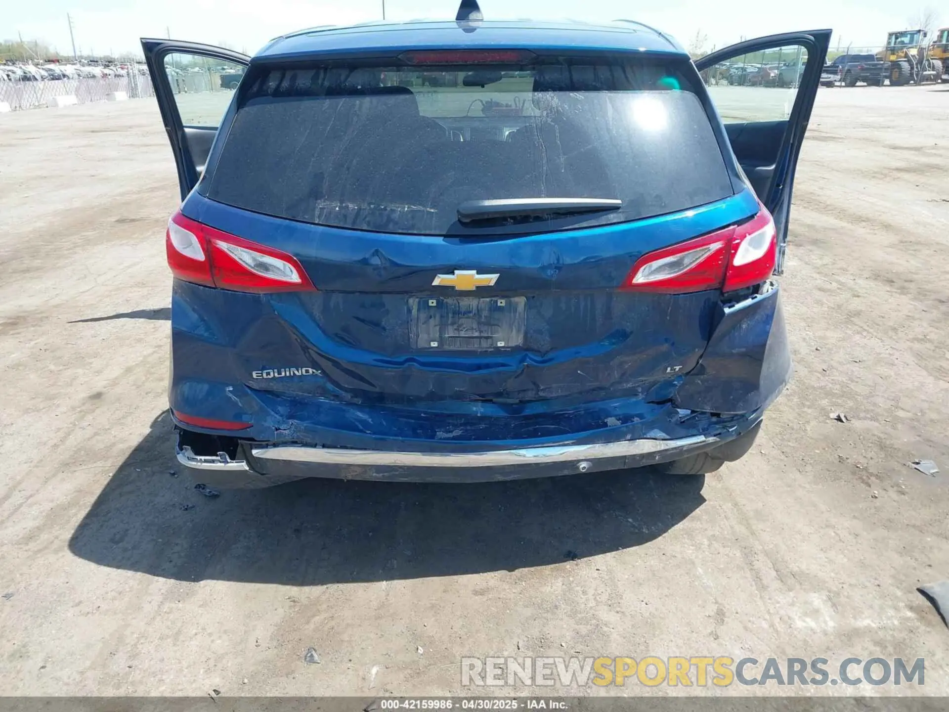 6 Photograph of a damaged car 2GNAXJEV7L6124991 CHEVROLET EQUINOX 2020