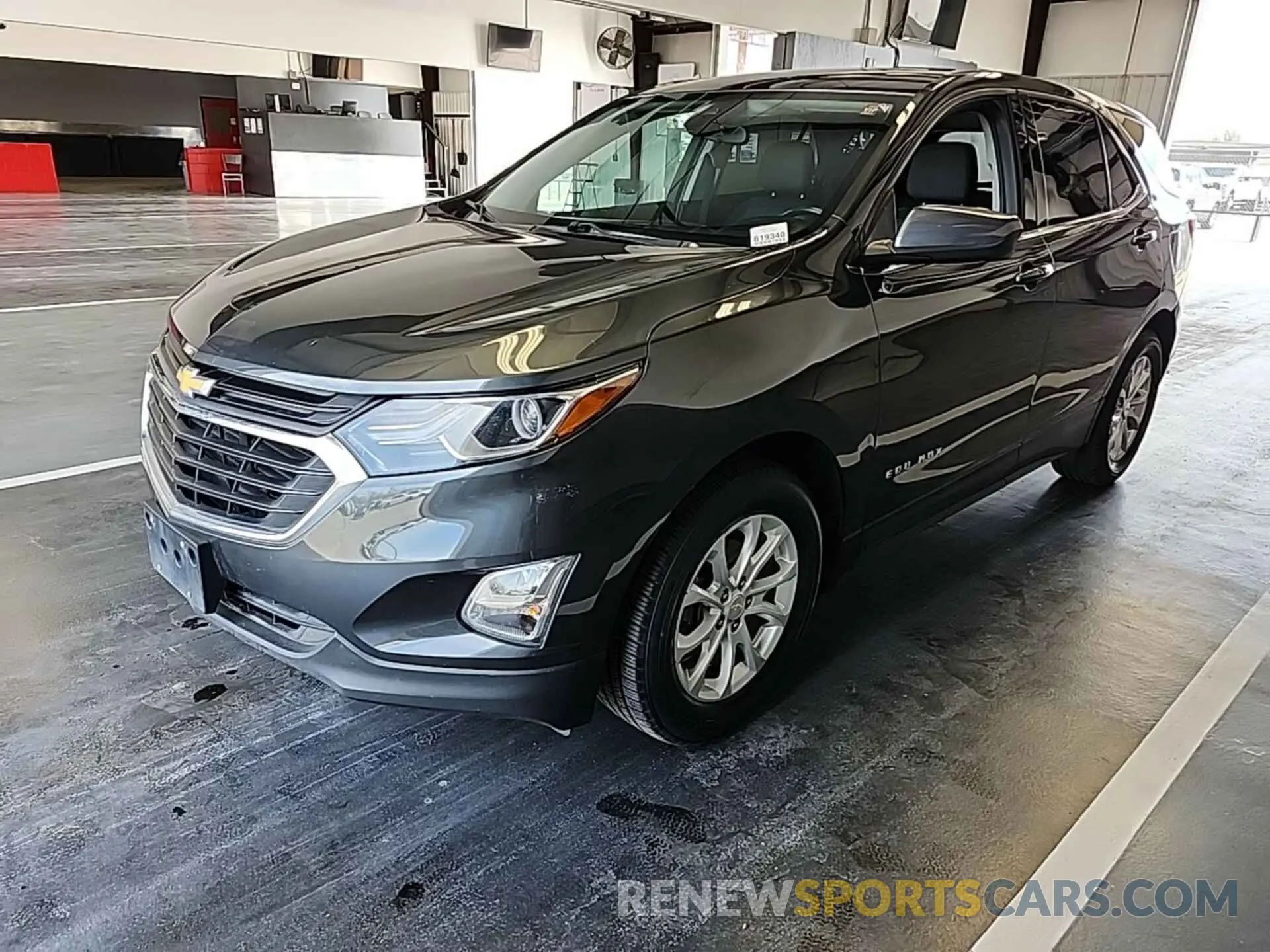 27 Photograph of a damaged car 2GNAXJEV7L6157473 CHEVROLET EQUINOX 2020
