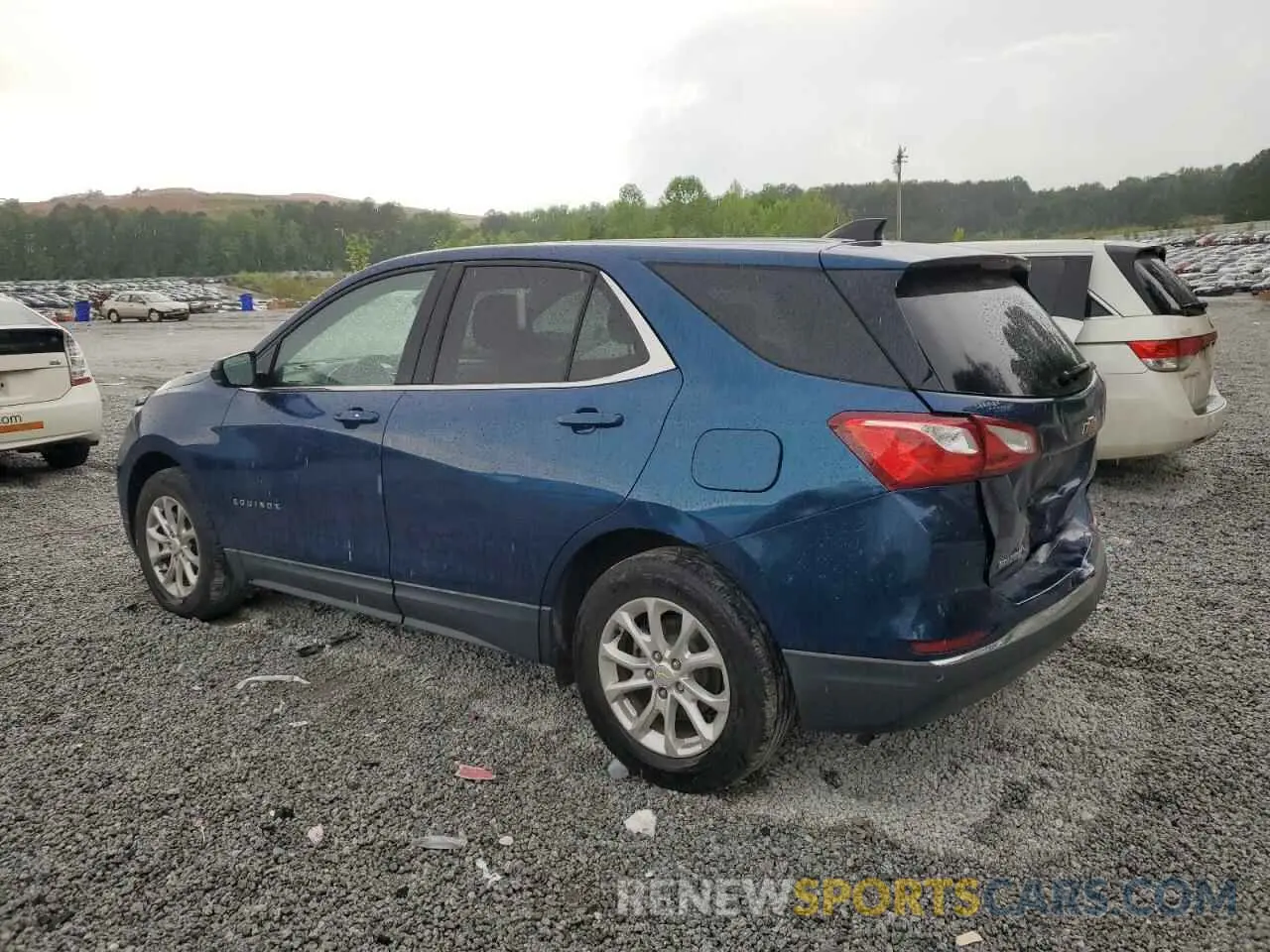 2 Photograph of a damaged car 2GNAXJEV7L6161992 CHEVROLET EQUINOX 2020