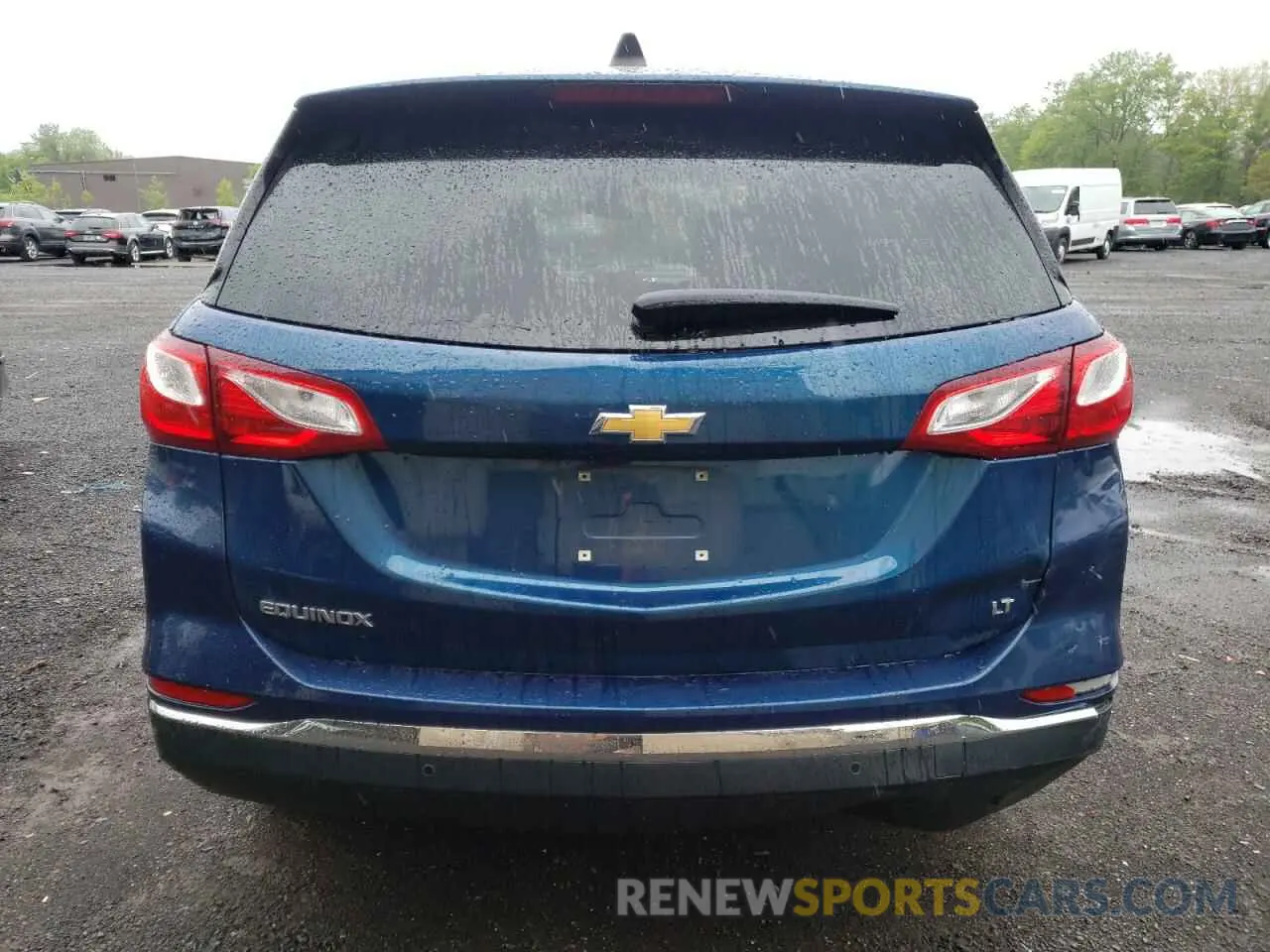 6 Photograph of a damaged car 2GNAXJEV7L6173768 CHEVROLET EQUINOX 2020