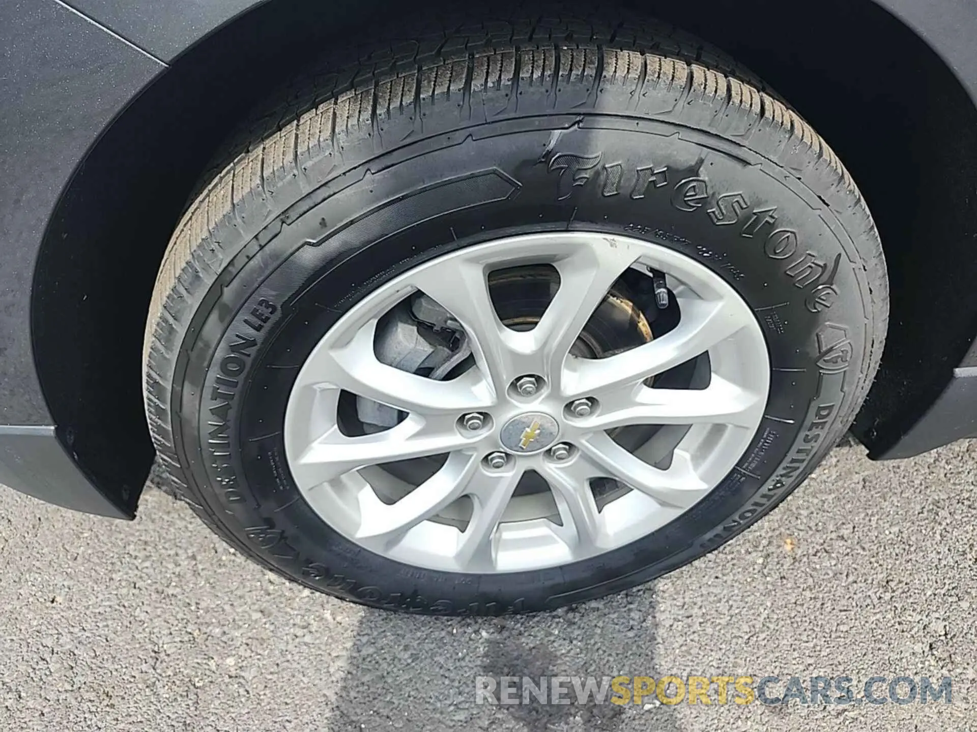 21 Photograph of a damaged car 2GNAXJEV7L6231331 CHEVROLET EQUINOX 2020
