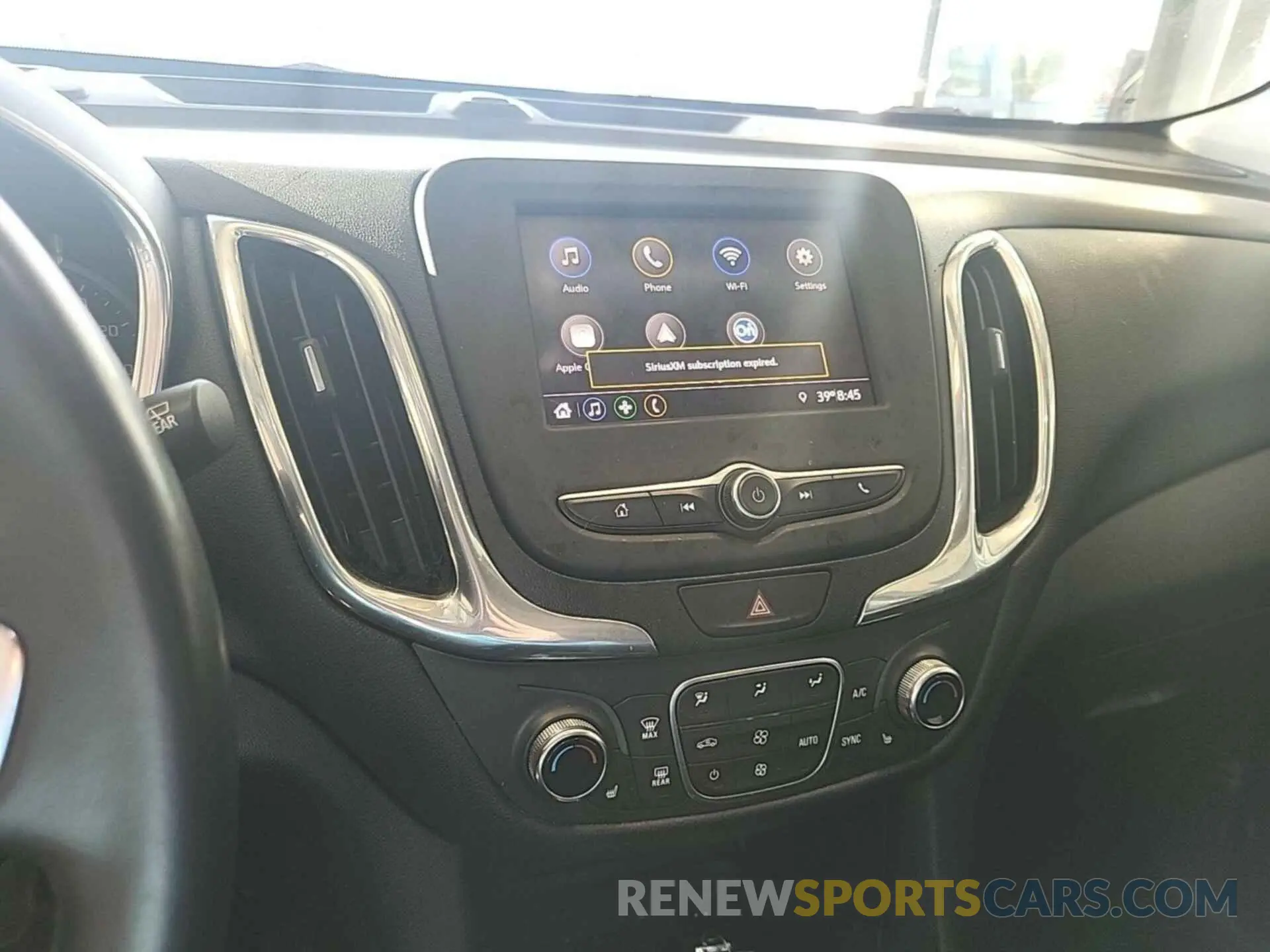 3 Photograph of a damaged car 2GNAXJEV7L6231331 CHEVROLET EQUINOX 2020