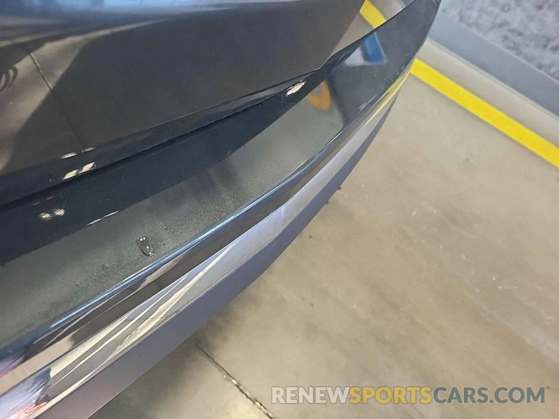 9 Photograph of a damaged car 2GNAXJEV7L6231331 CHEVROLET EQUINOX 2020