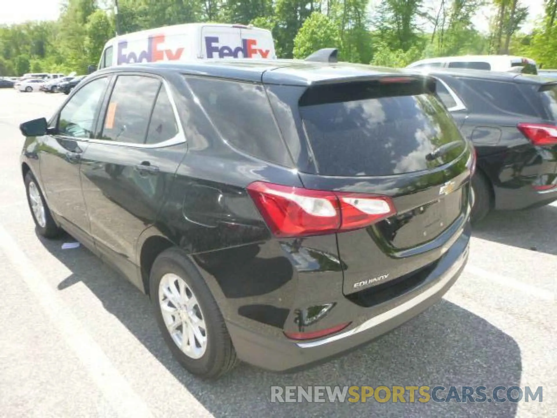 3 Photograph of a damaged car 2GNAXJEV7L6231748 CHEVROLET EQUINOX 2020