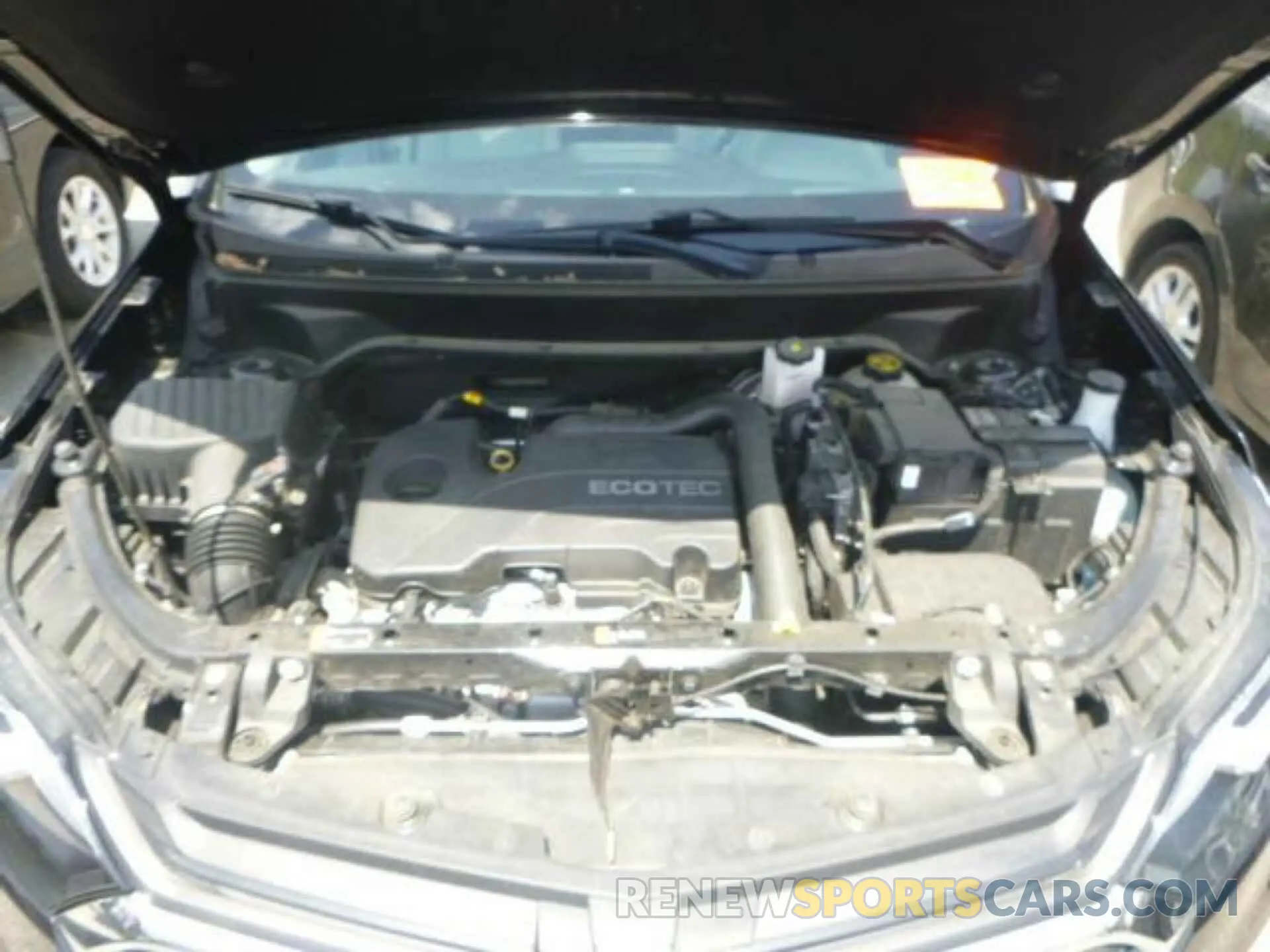 8 Photograph of a damaged car 2GNAXJEV7L6231748 CHEVROLET EQUINOX 2020