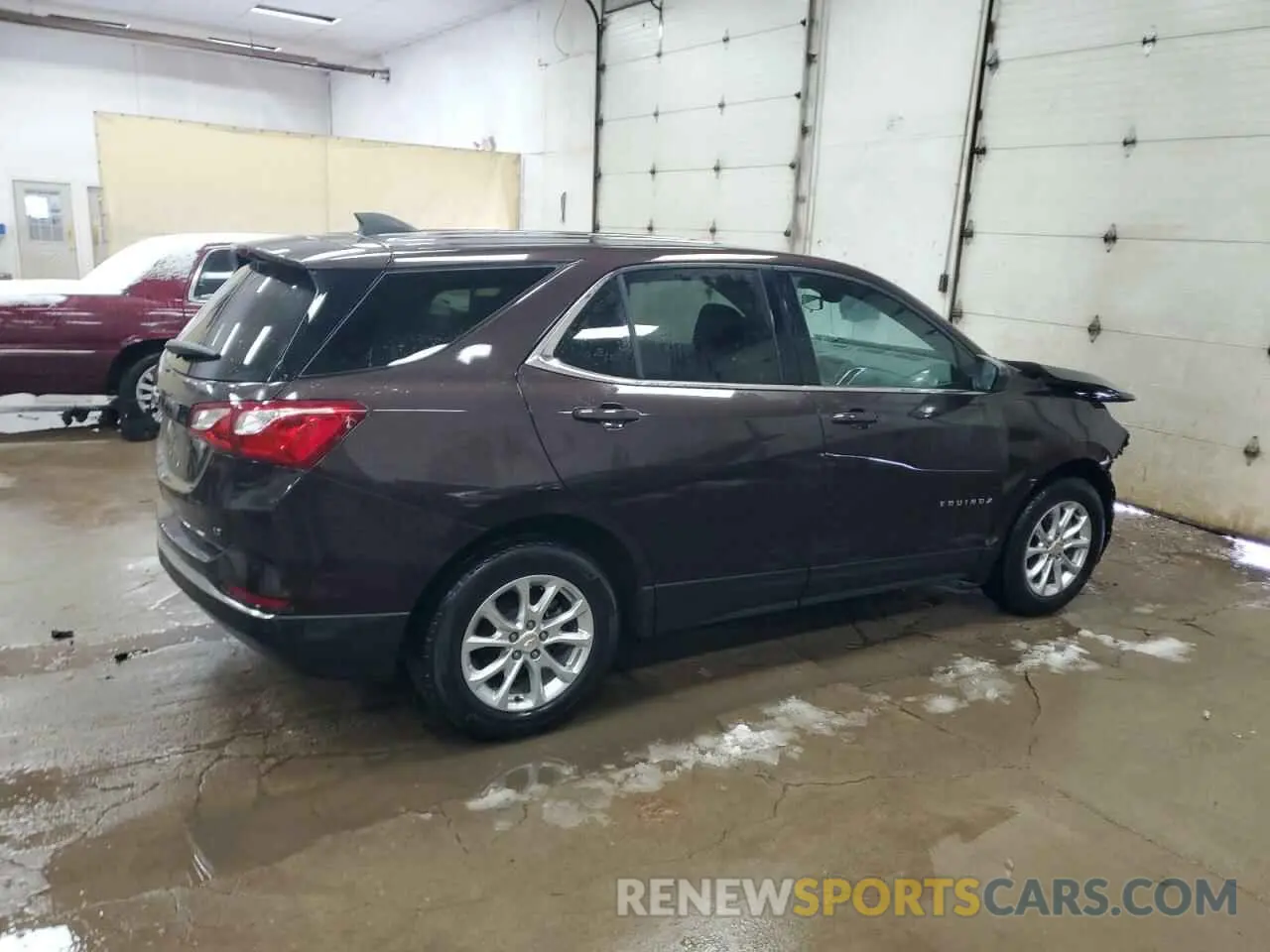 3 Photograph of a damaged car 2GNAXJEV7L6235671 CHEVROLET EQUINOX 2020