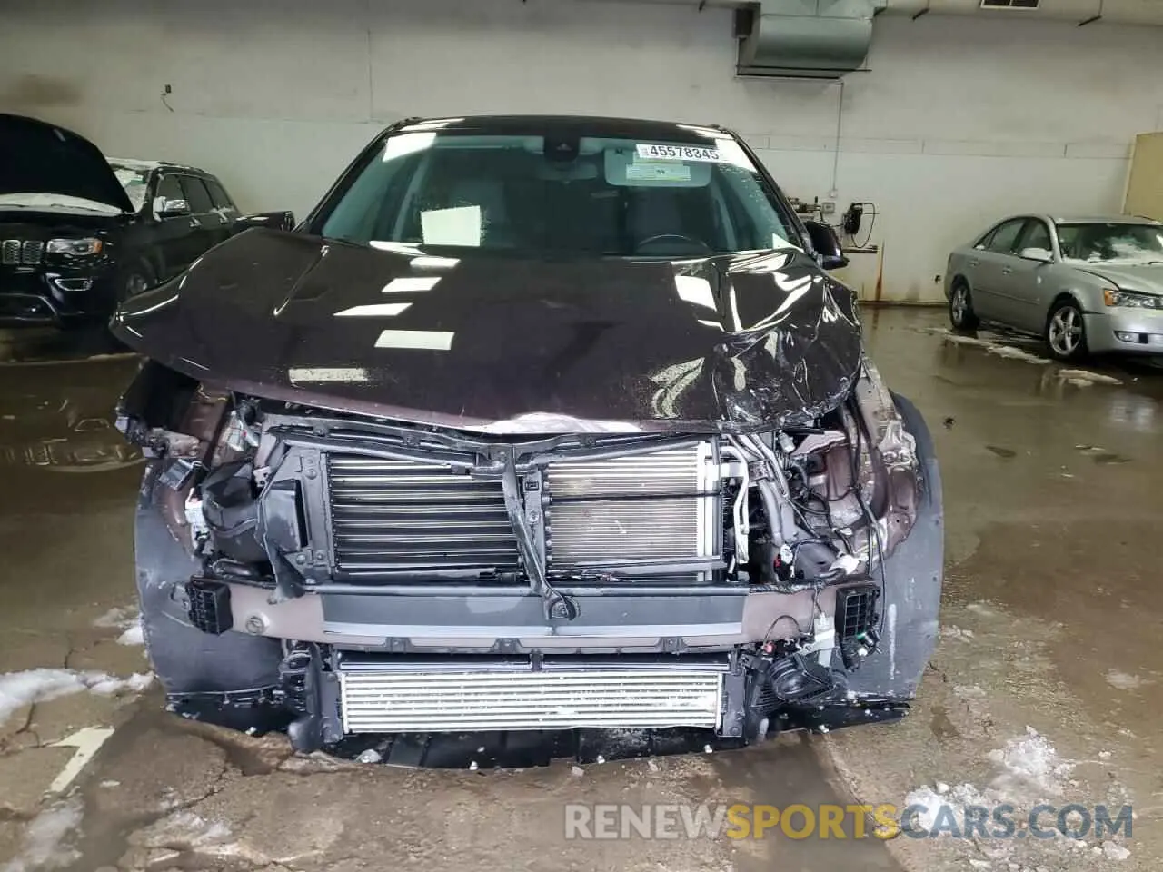 5 Photograph of a damaged car 2GNAXJEV7L6235671 CHEVROLET EQUINOX 2020