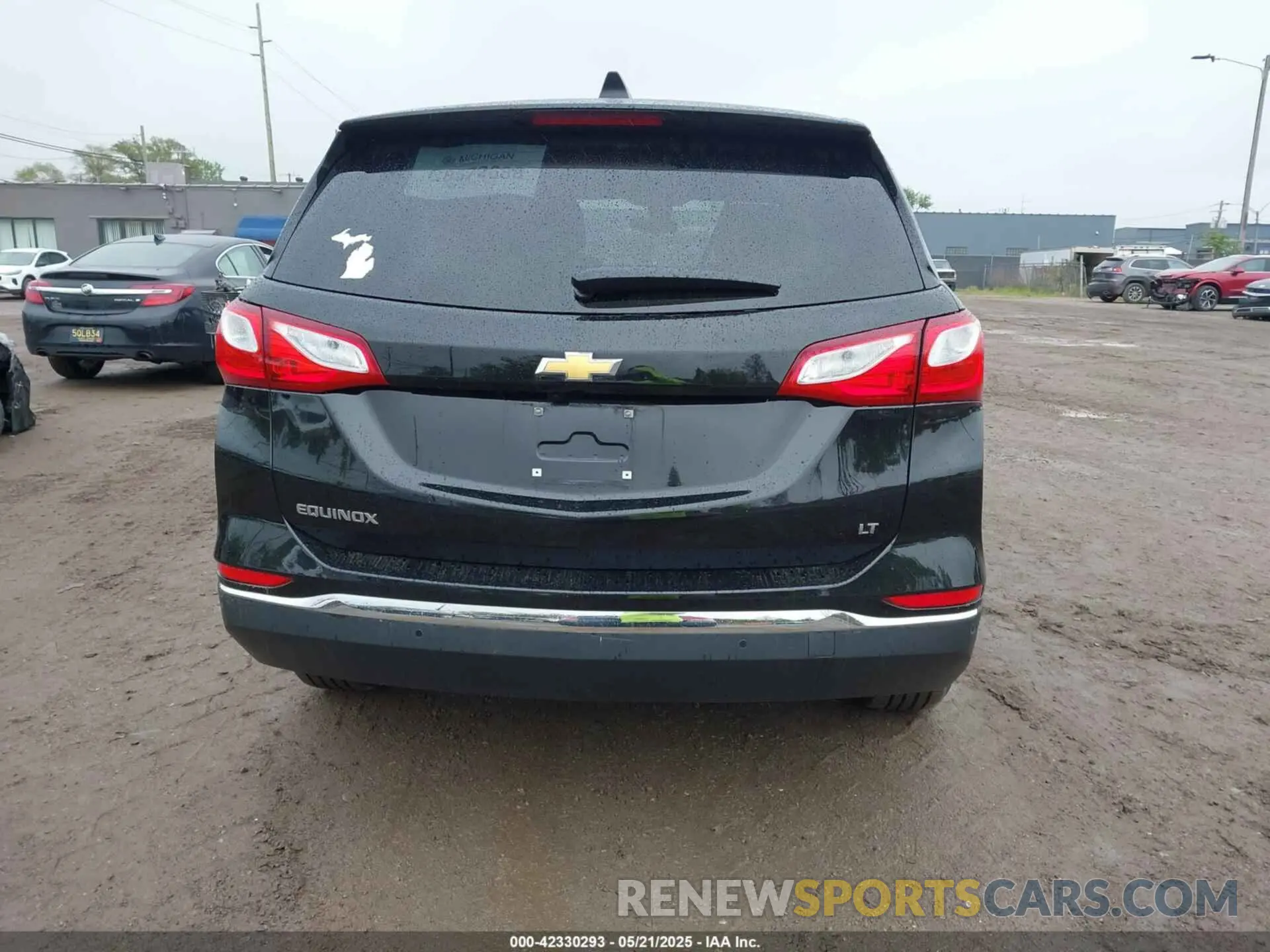 16 Photograph of a damaged car 2GNAXJEV8L6108900 CHEVROLET EQUINOX 2020
