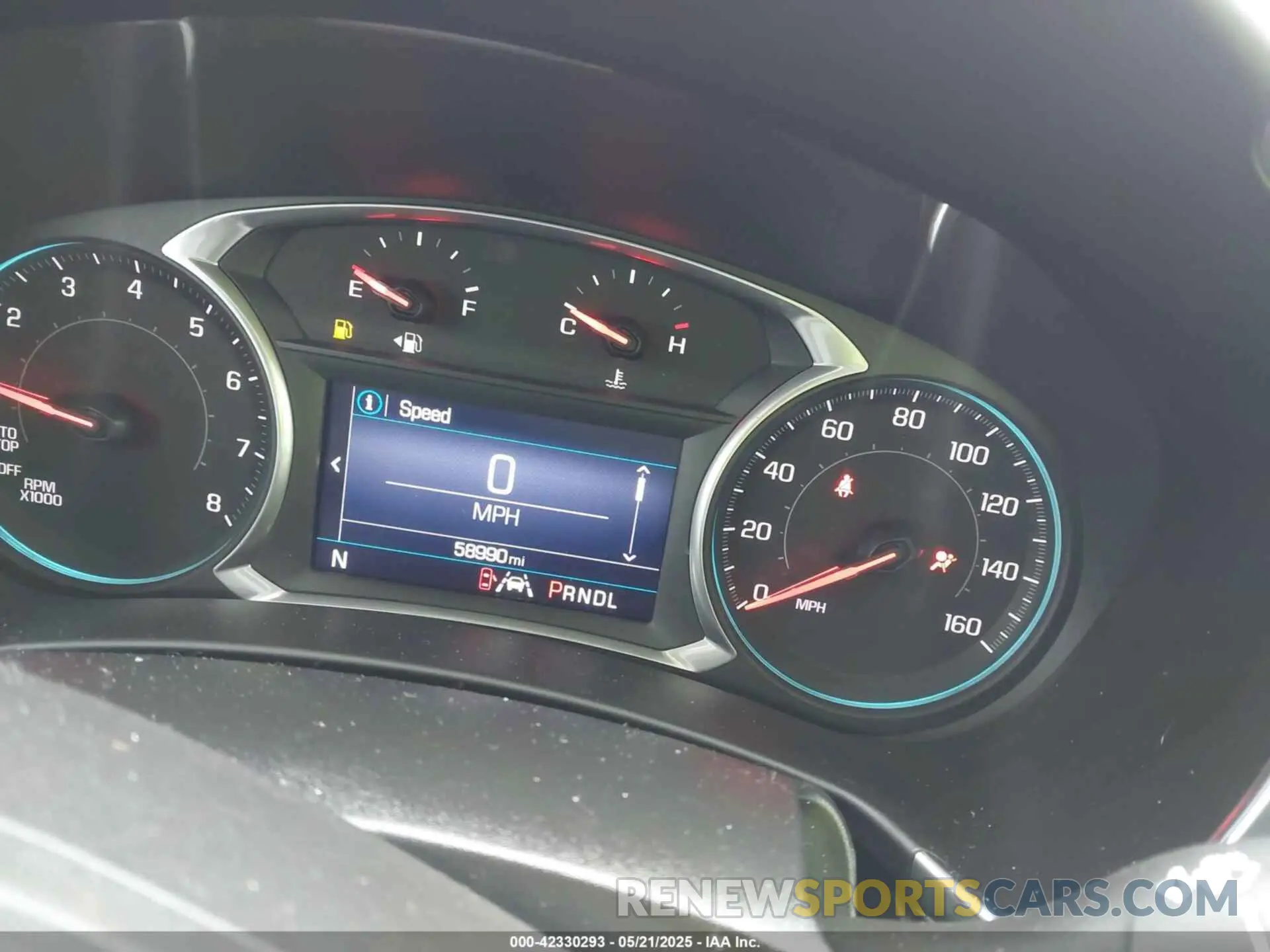 7 Photograph of a damaged car 2GNAXJEV8L6108900 CHEVROLET EQUINOX 2020
