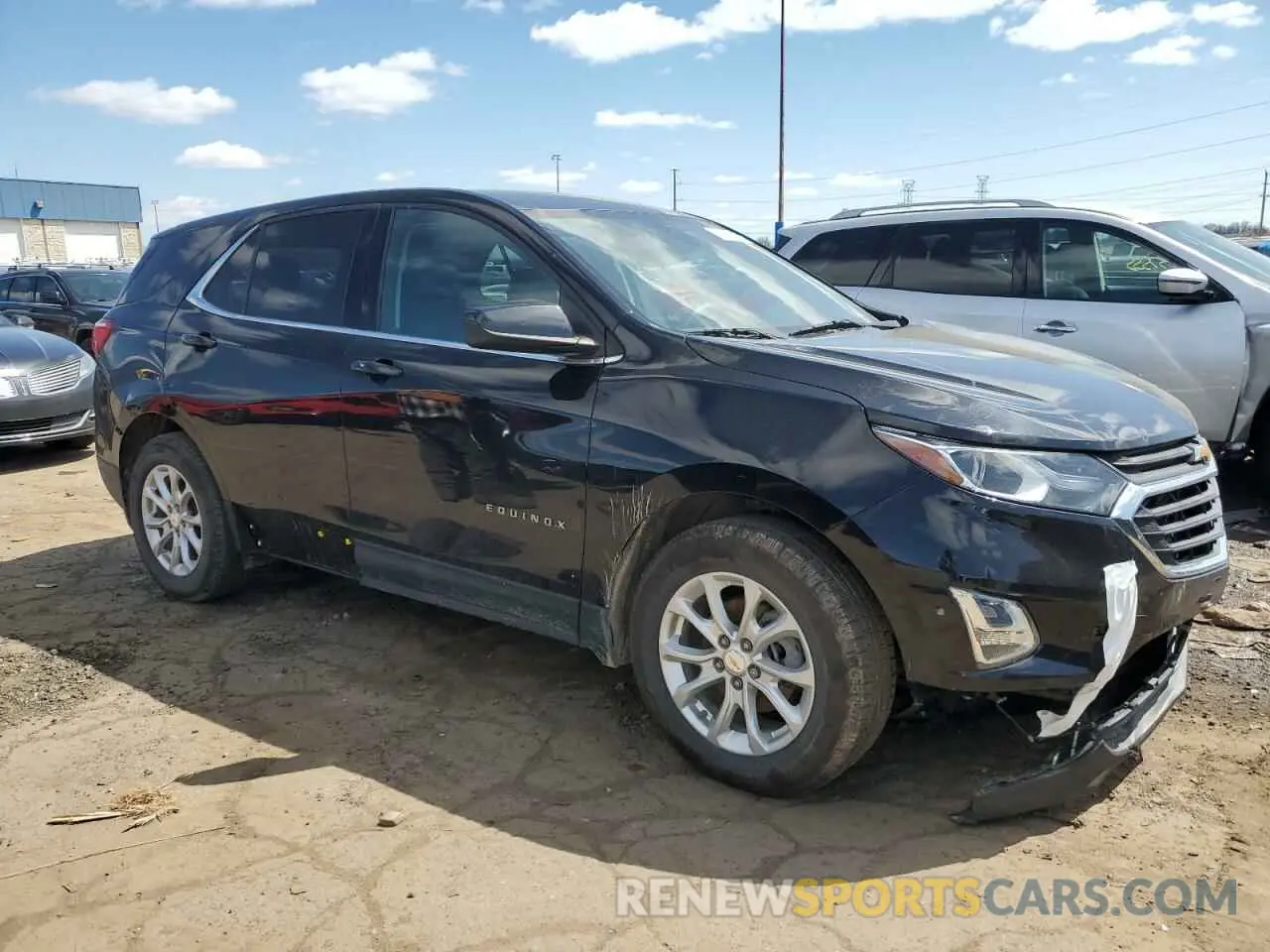 4 Photograph of a damaged car 2GNAXJEV8L6116186 CHEVROLET EQUINOX 2020