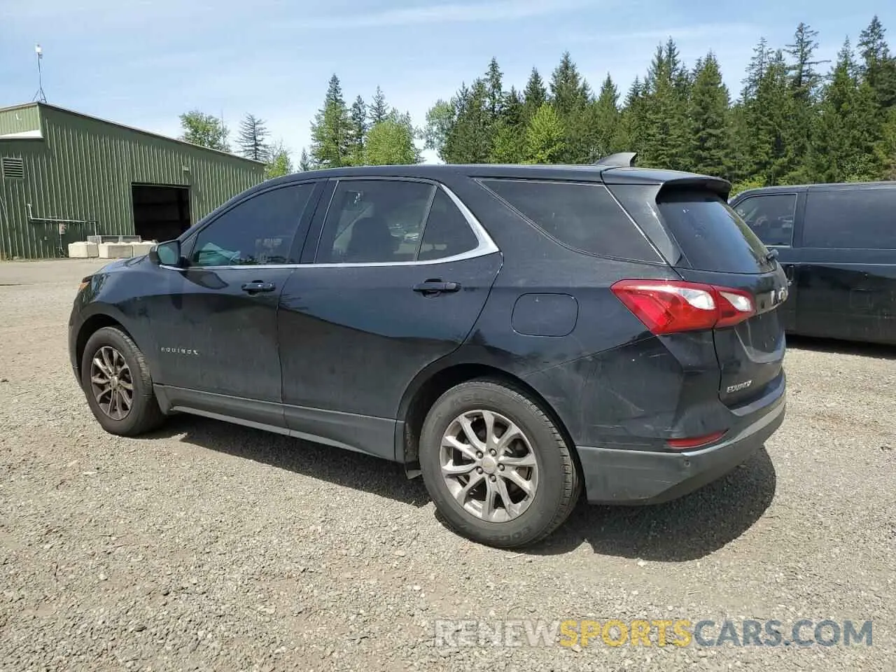 2 Photograph of a damaged car 2GNAXJEV8L6183936 CHEVROLET EQUINOX 2020
